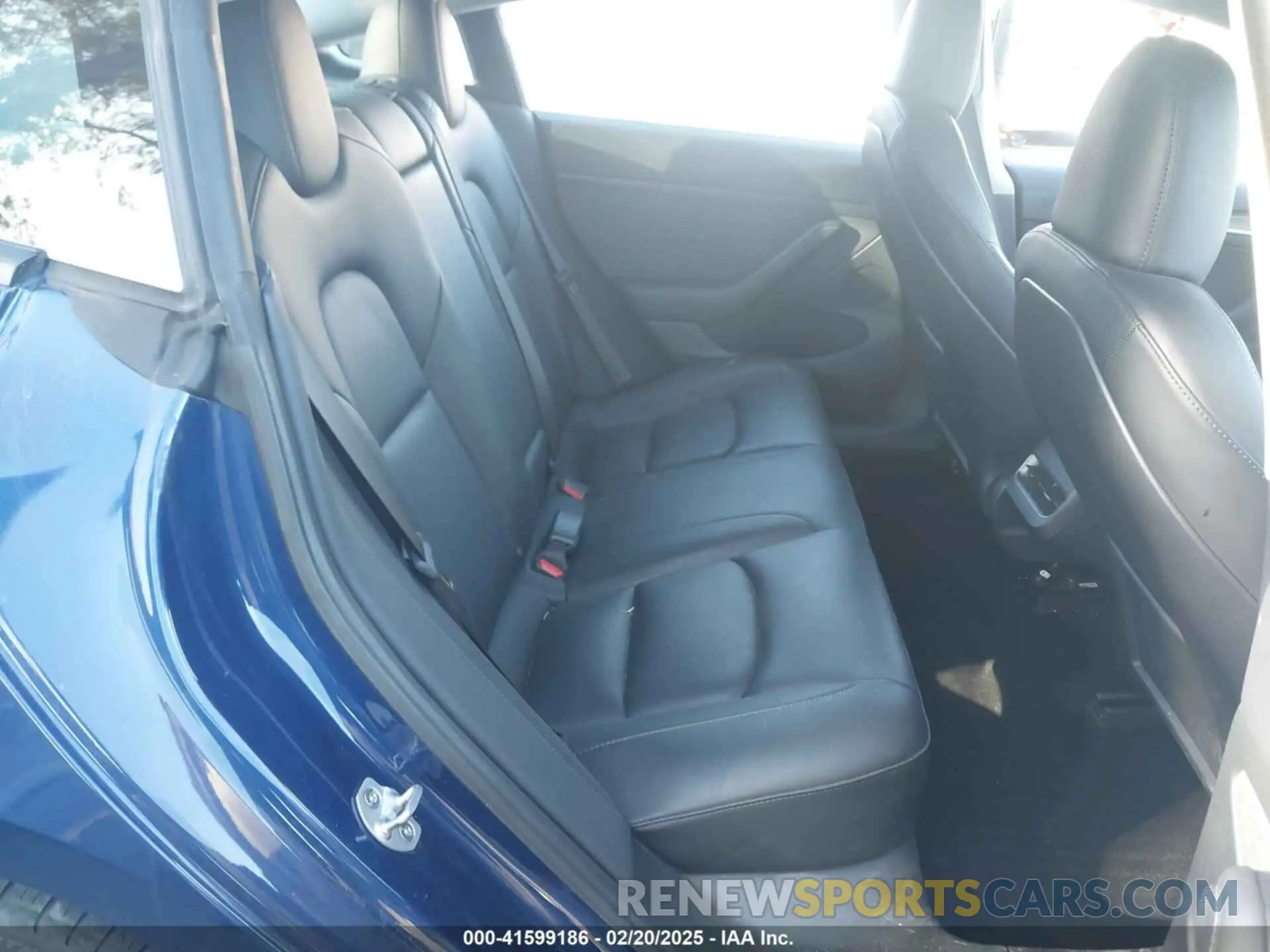 8 Photograph of a damaged car 5YJ3E1EA0PF684436 TESLA MODEL 3 2023