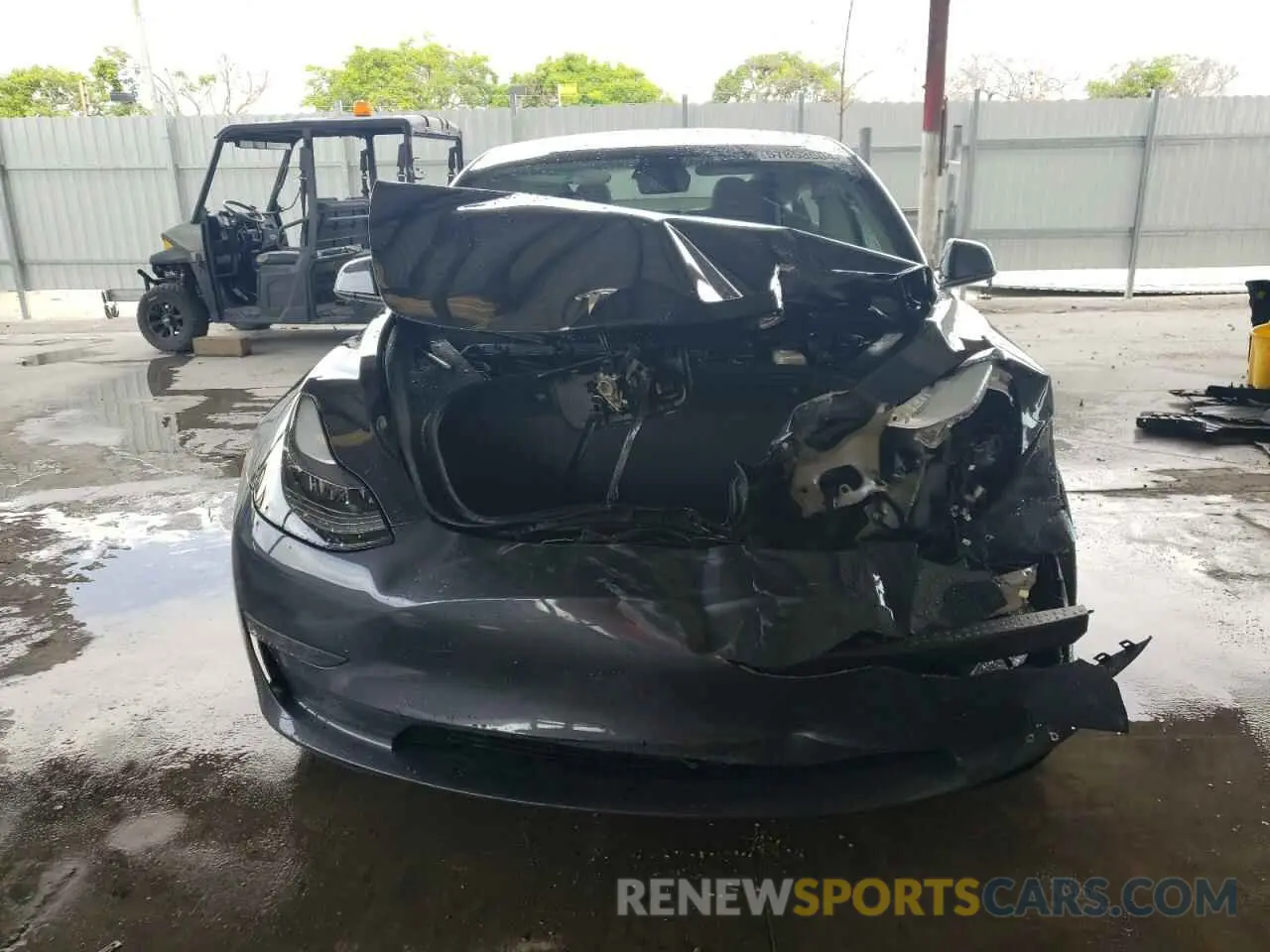 5 Photograph of a damaged car 5YJ3E1EA0PF705219 TESLA MODEL 3 2023