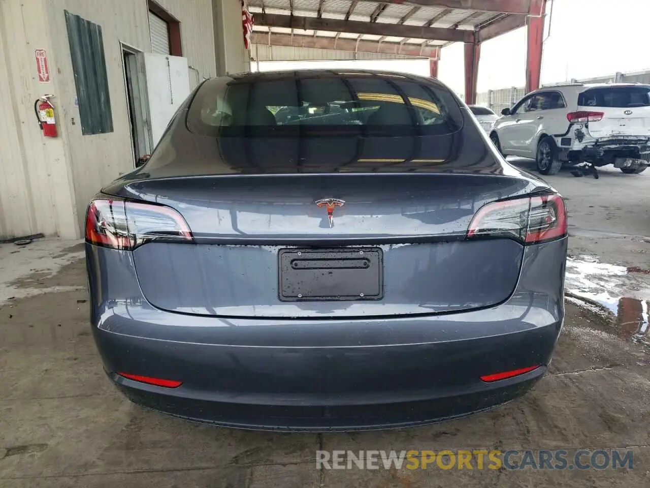 6 Photograph of a damaged car 5YJ3E1EA0PF705219 TESLA MODEL 3 2023