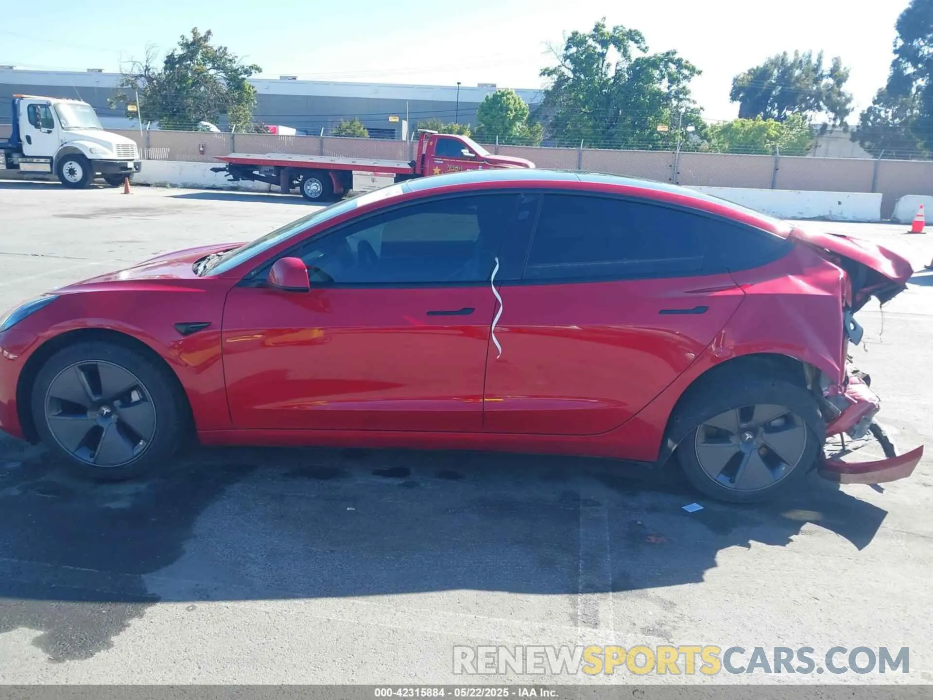 15 Photograph of a damaged car 5YJ3E1EA1PF385490 TESLA MODEL 3 2023