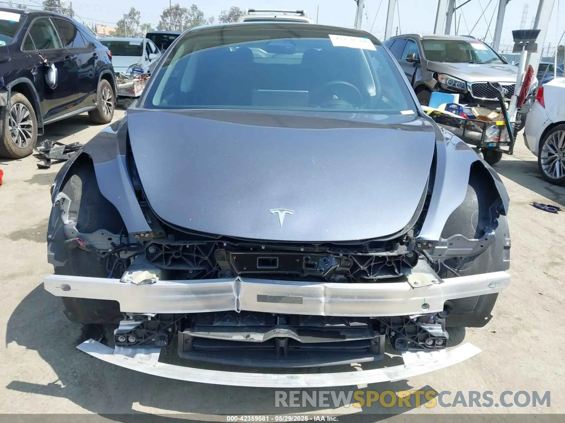 13 Photograph of a damaged car 5YJ3E1EA1PF403714 TESLA MODEL 3 2023