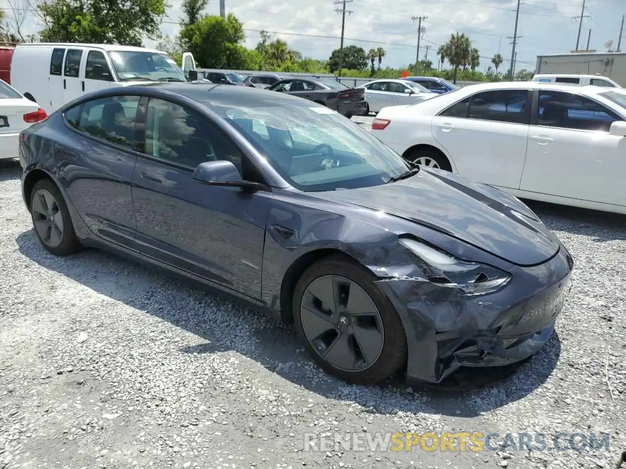 4 Photograph of a damaged car 5YJ3E1EA1PF407231 TESLA MODEL 3 2023