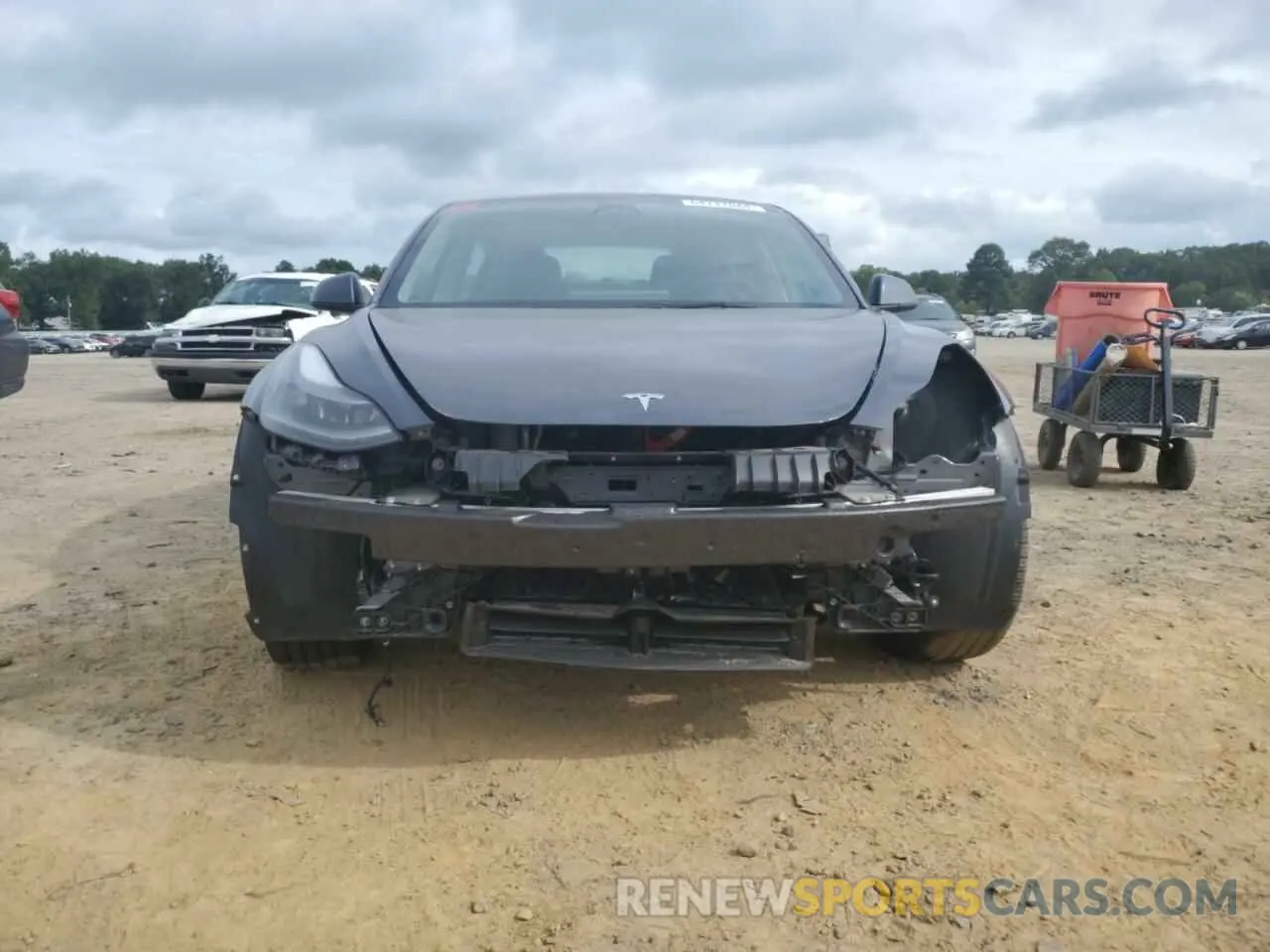 5 Photograph of a damaged car 5YJ3E1EA1PF413787 TESLA MODEL 3 2023