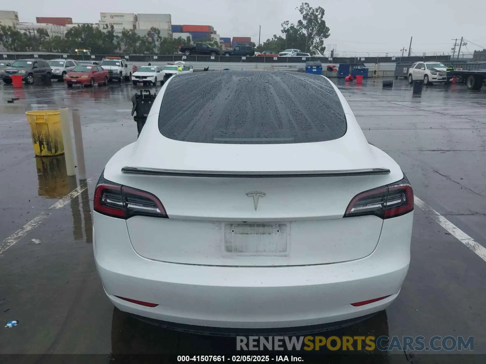 15 Photograph of a damaged car 5YJ3E1EA1PF426684 TESLA MODEL 3 2023