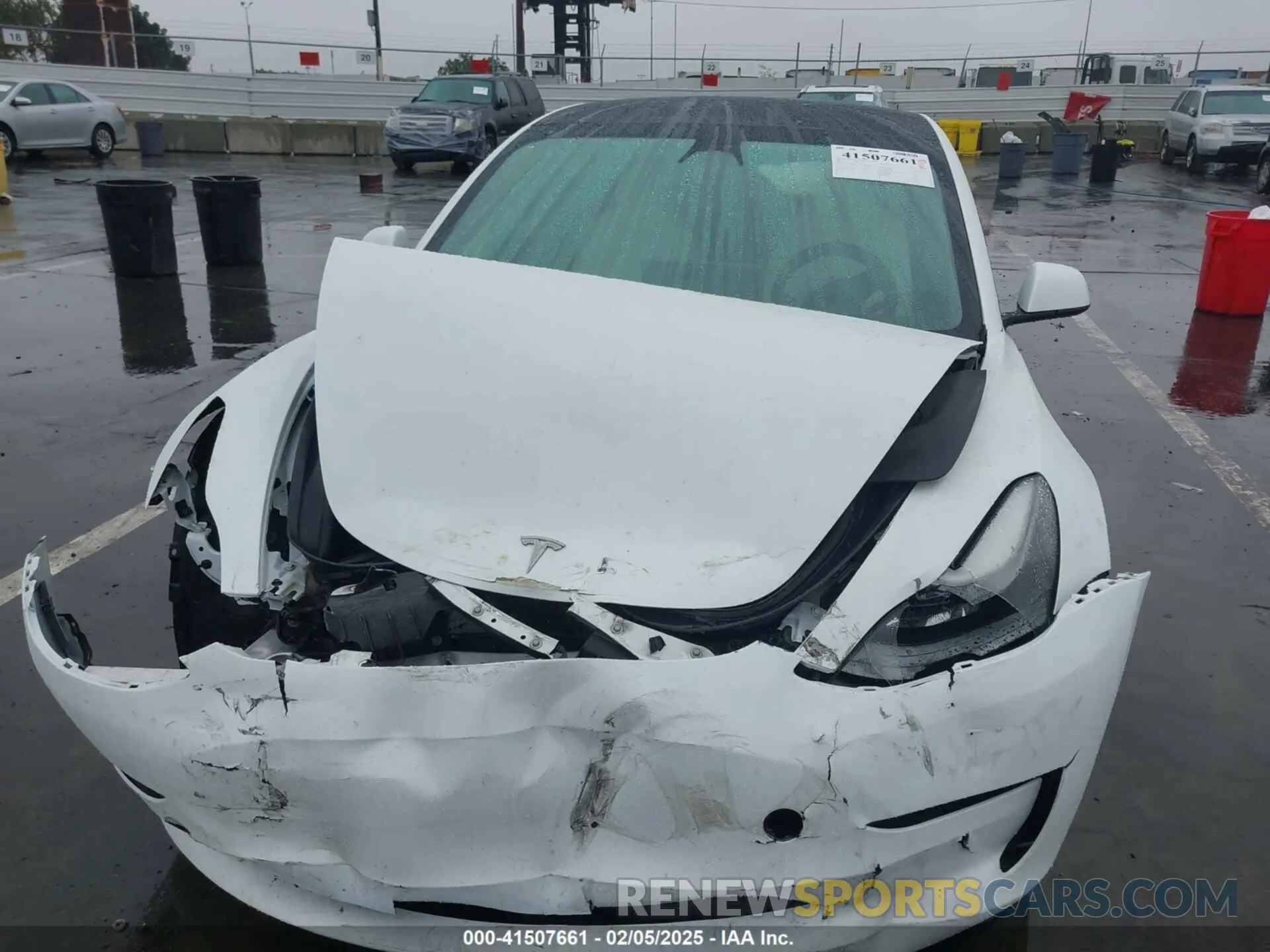 6 Photograph of a damaged car 5YJ3E1EA1PF426684 TESLA MODEL 3 2023