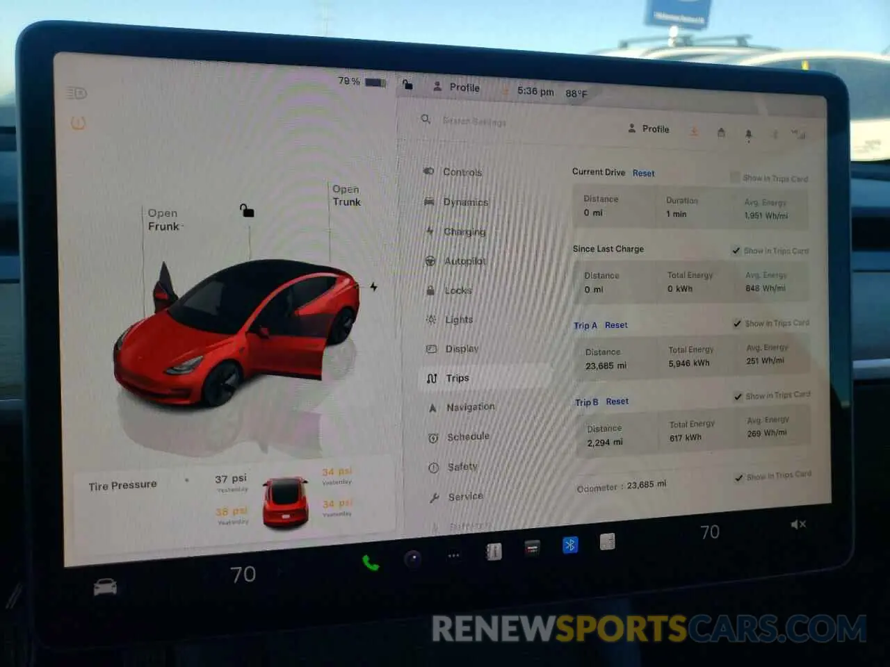 9 Photograph of a damaged car 5YJ3E1EA1PF452847 TESLA MODEL 3 2023