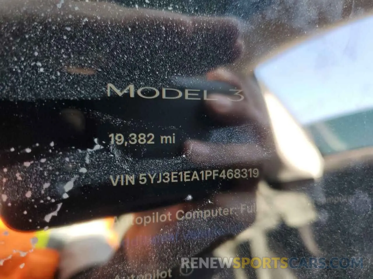 9 Photograph of a damaged car 5YJ3E1EA1PF468319 TESLA MODEL 3 2023