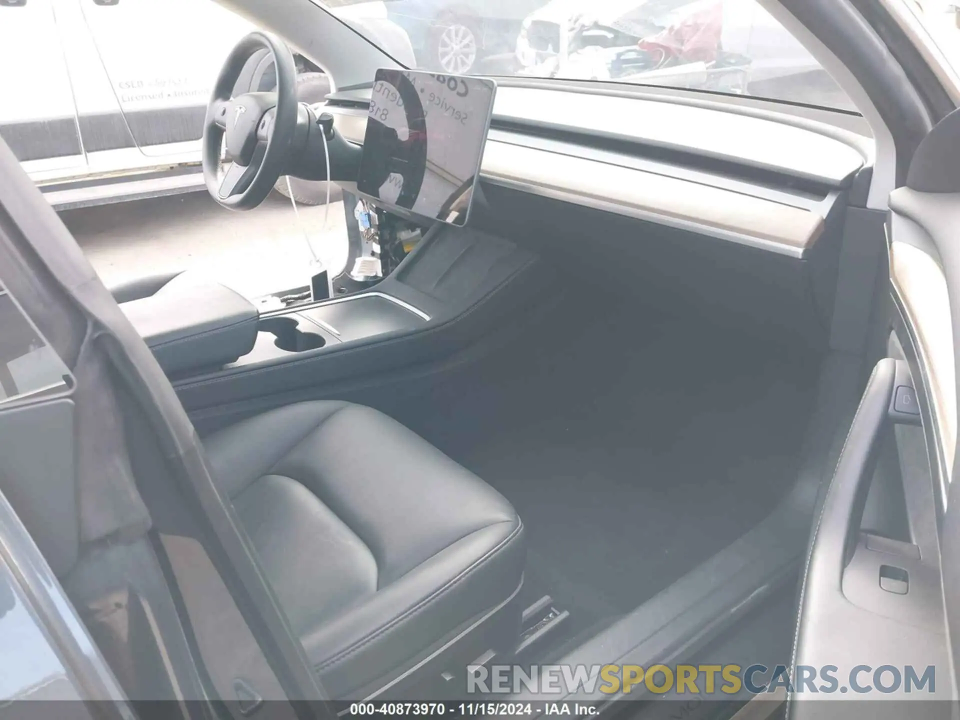 5 Photograph of a damaged car 5YJ3E1EA1PF489915 TESLA MODEL 3 2023