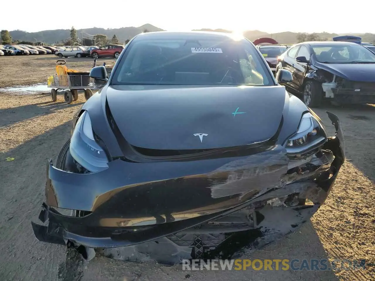5 Photograph of a damaged car 5YJ3E1EA1PF504073 TESLA MODEL 3 2023