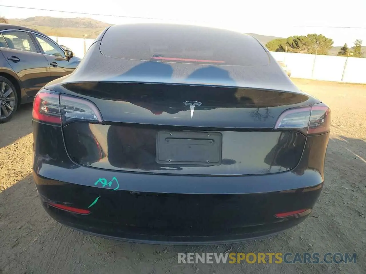 6 Photograph of a damaged car 5YJ3E1EA1PF504073 TESLA MODEL 3 2023