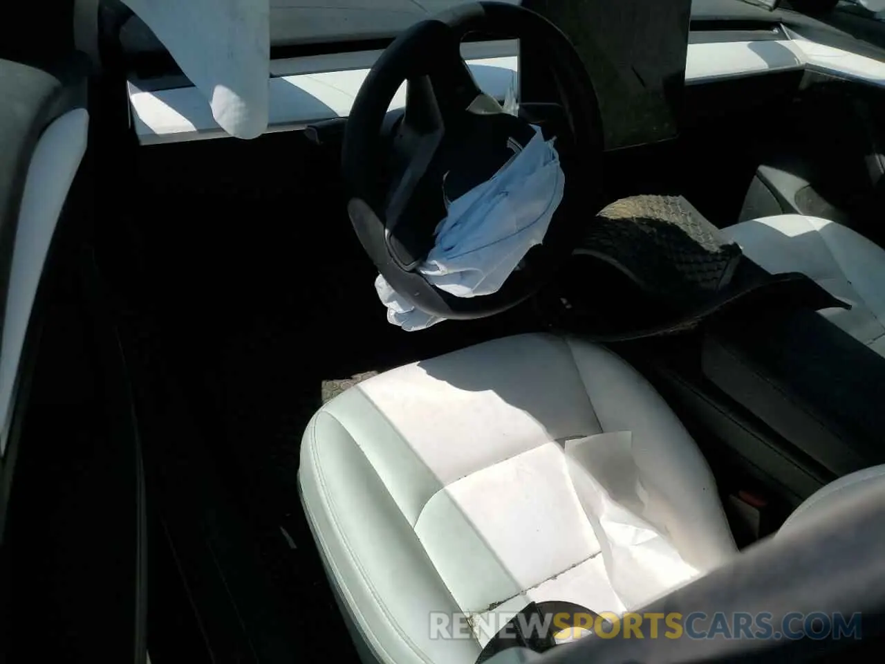 8 Photograph of a damaged car 5YJ3E1EA1PF516787 TESLA MODEL 3 2023