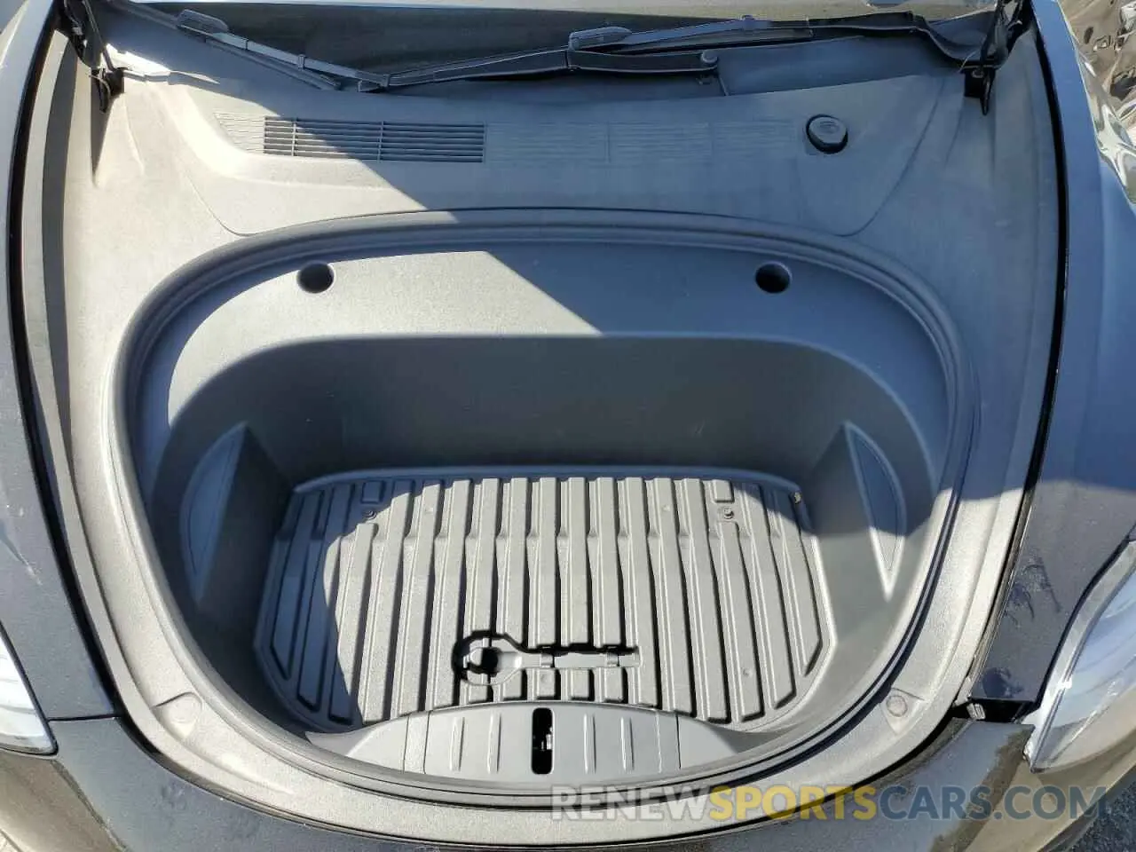 11 Photograph of a damaged car 5YJ3E1EA1PF518944 TESLA MODEL 3 2023