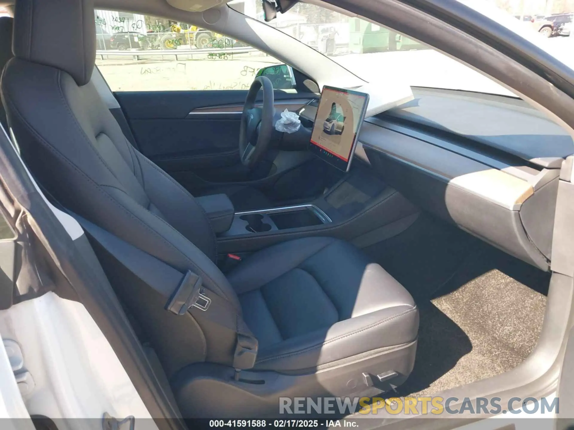 5 Photograph of a damaged car 5YJ3E1EA1PF545223 TESLA MODEL 3 2023