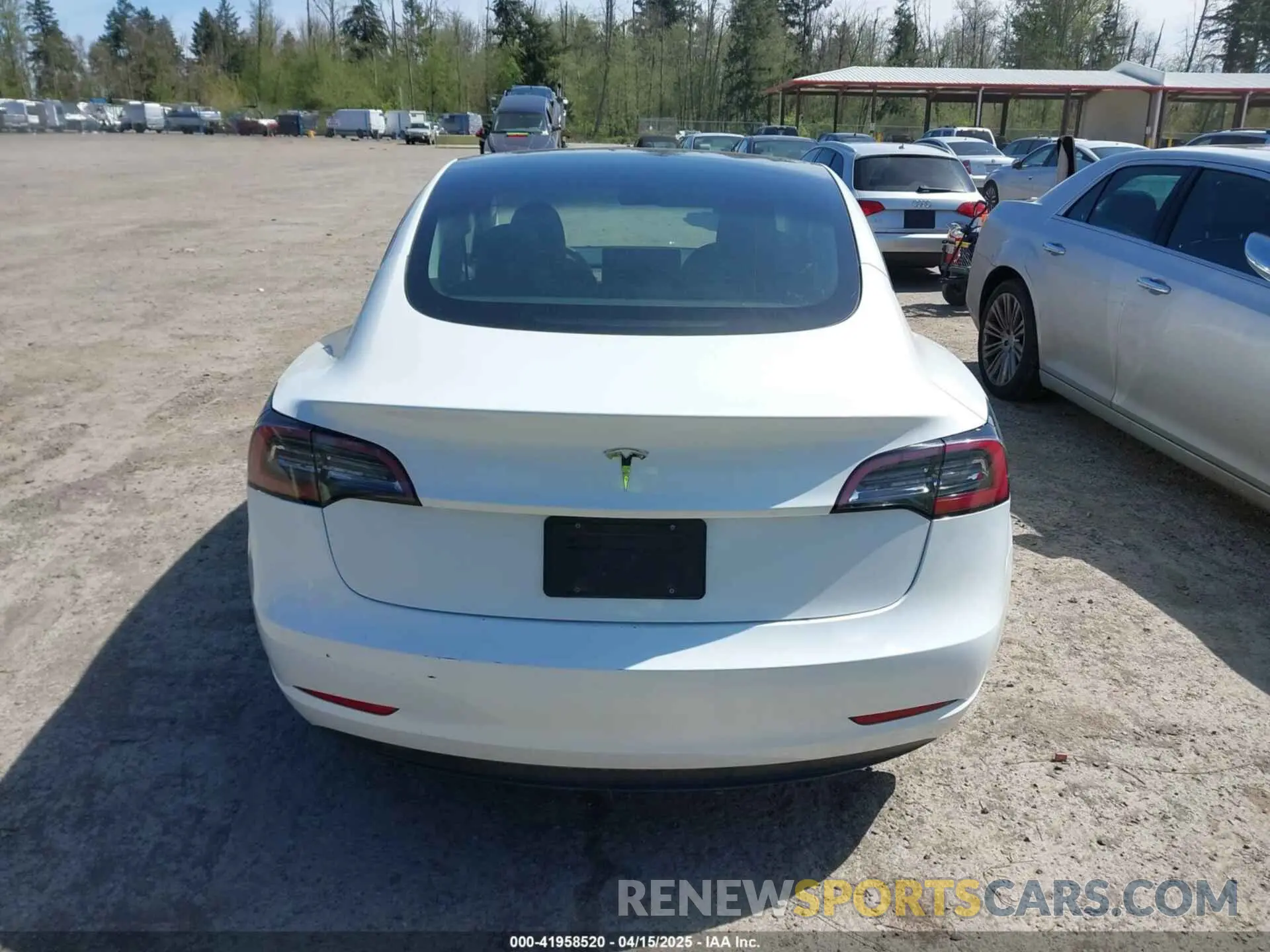 16 Photograph of a damaged car 5YJ3E1EA1PF558926 TESLA MODEL 3 2023