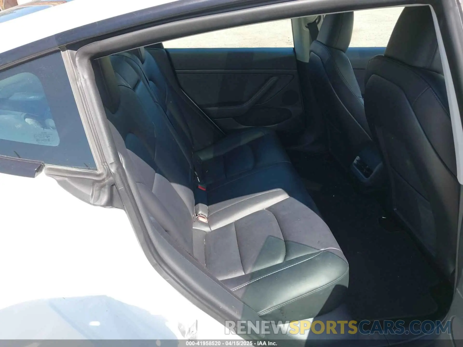 8 Photograph of a damaged car 5YJ3E1EA1PF558926 TESLA MODEL 3 2023