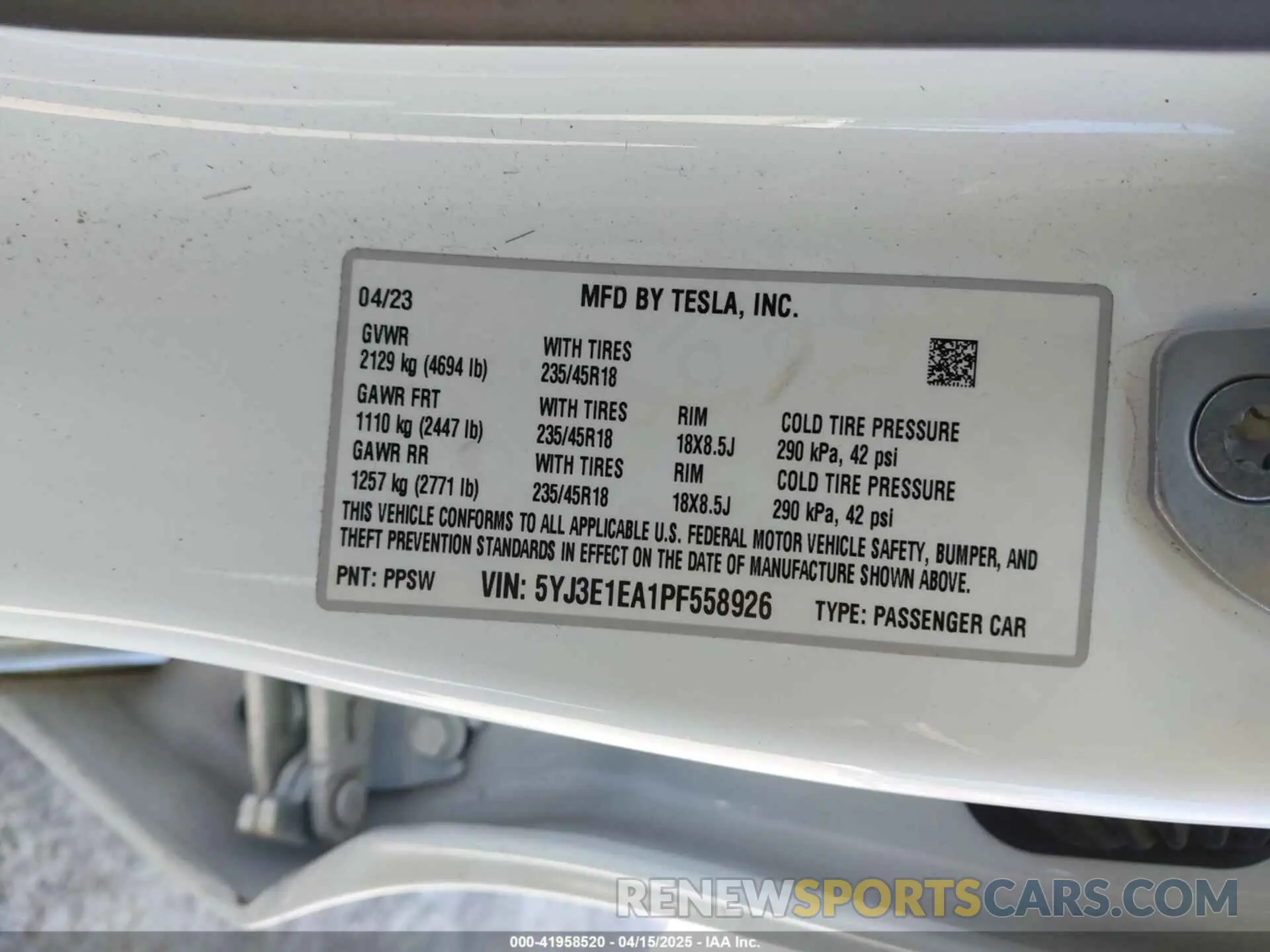 9 Photograph of a damaged car 5YJ3E1EA1PF558926 TESLA MODEL 3 2023