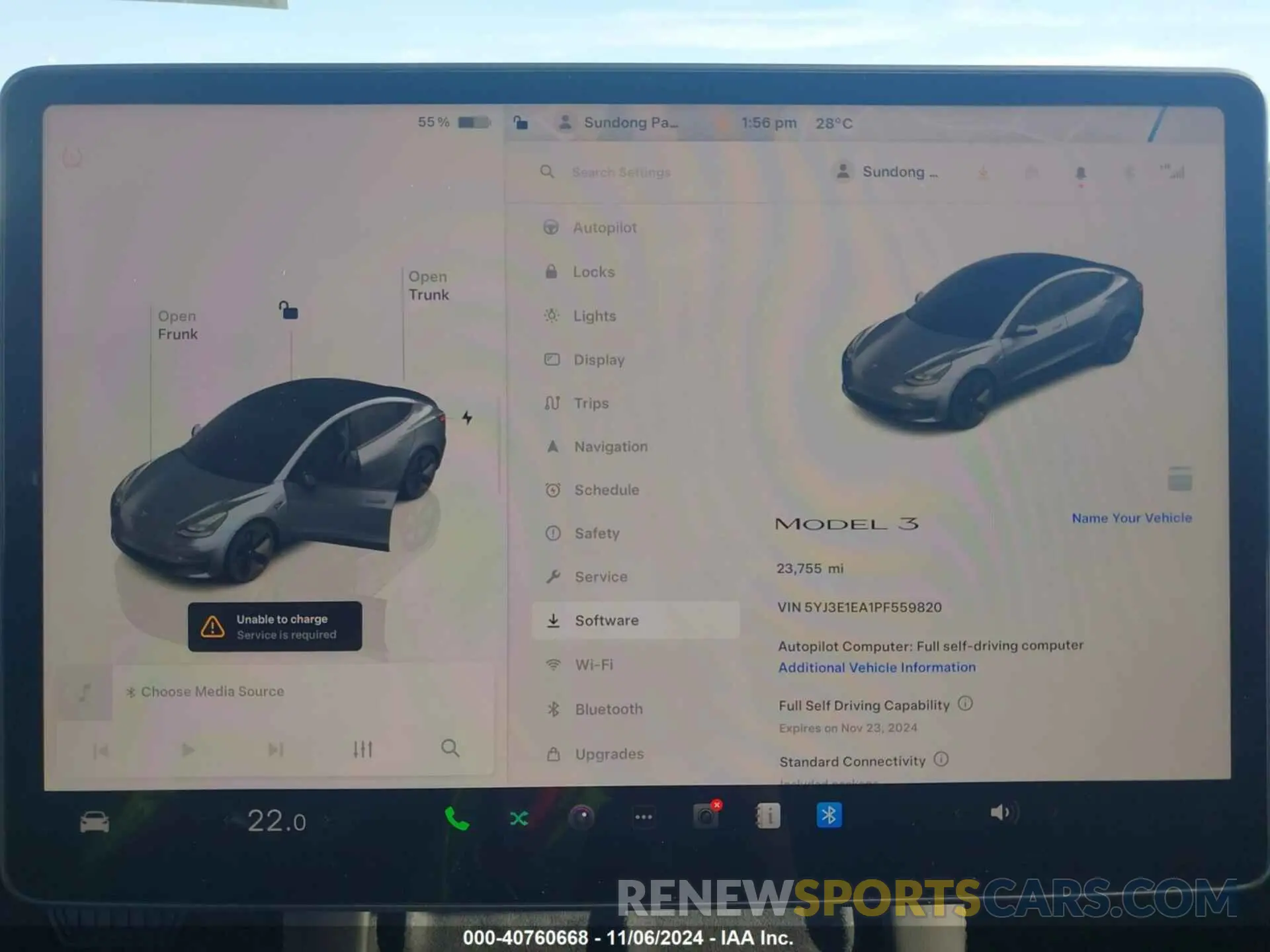 17 Photograph of a damaged car 5YJ3E1EA1PF559820 TESLA MODEL 3 2023