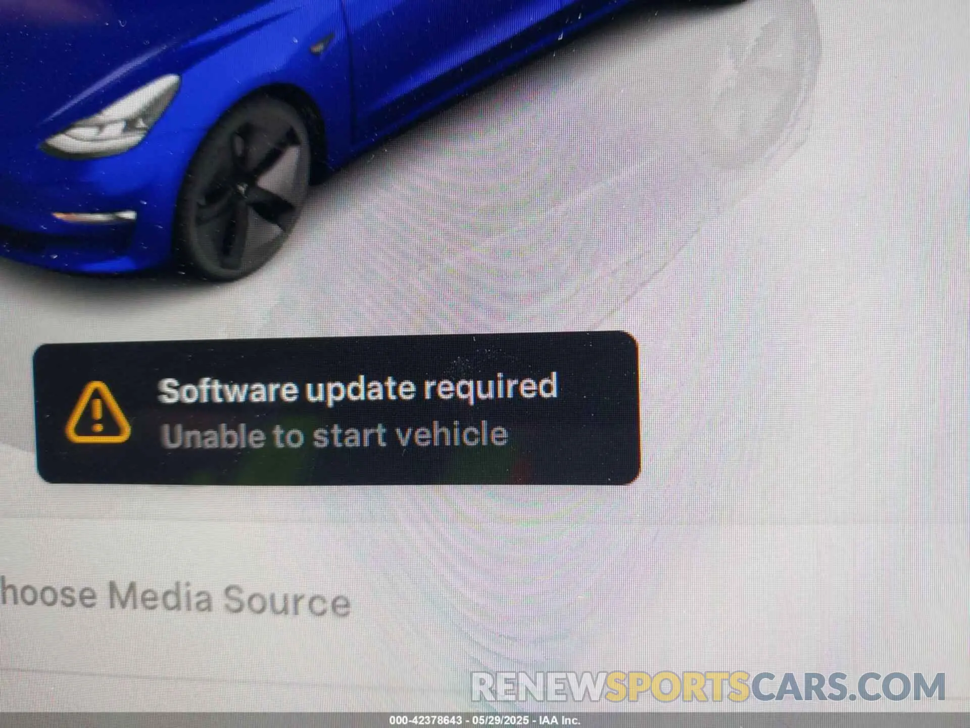 19 Photograph of a damaged car 5YJ3E1EA1PF572180 TESLA MODEL 3 2023