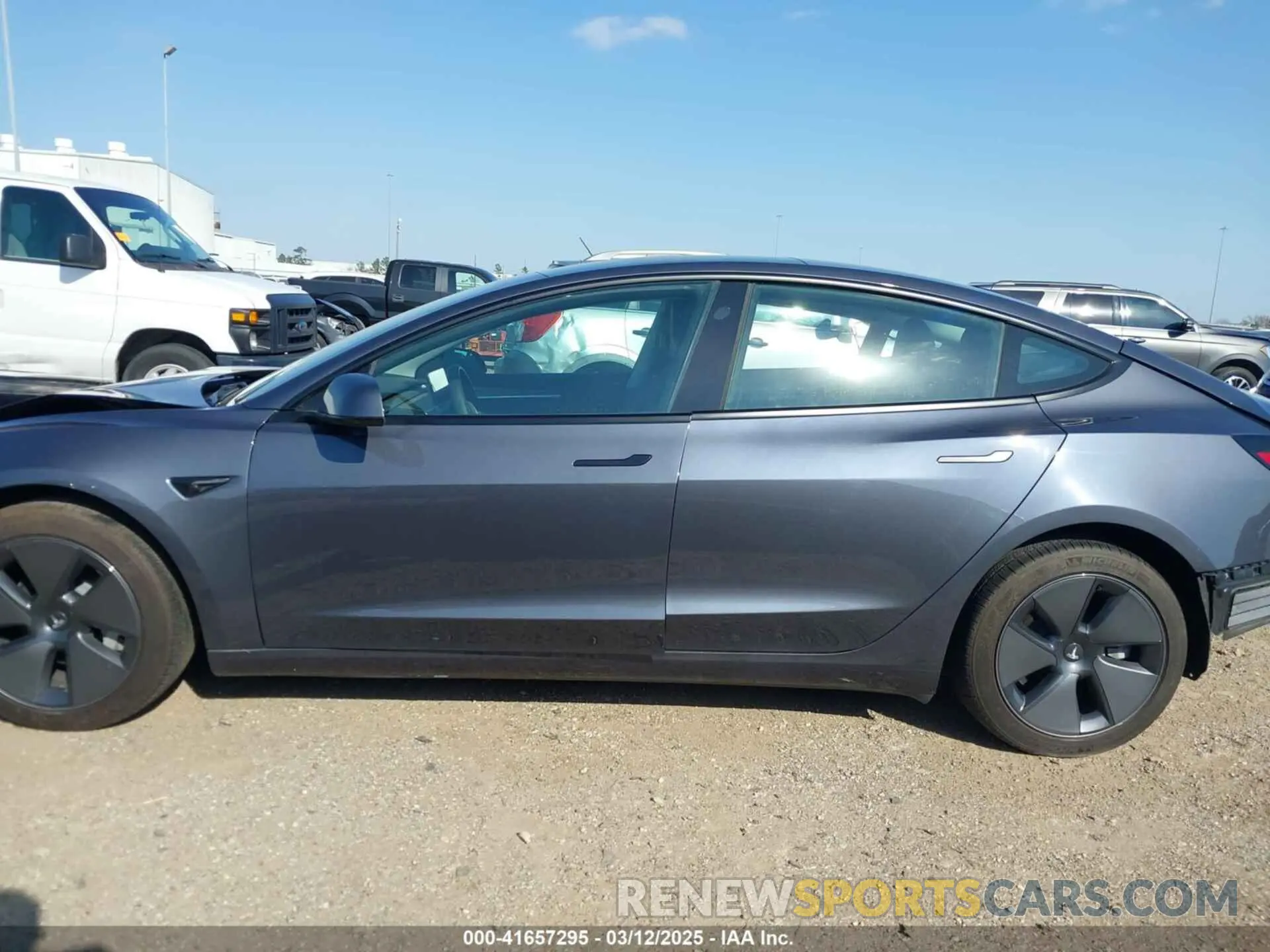 15 Photograph of a damaged car 5YJ3E1EA1PF576780 TESLA MODEL 3 2023