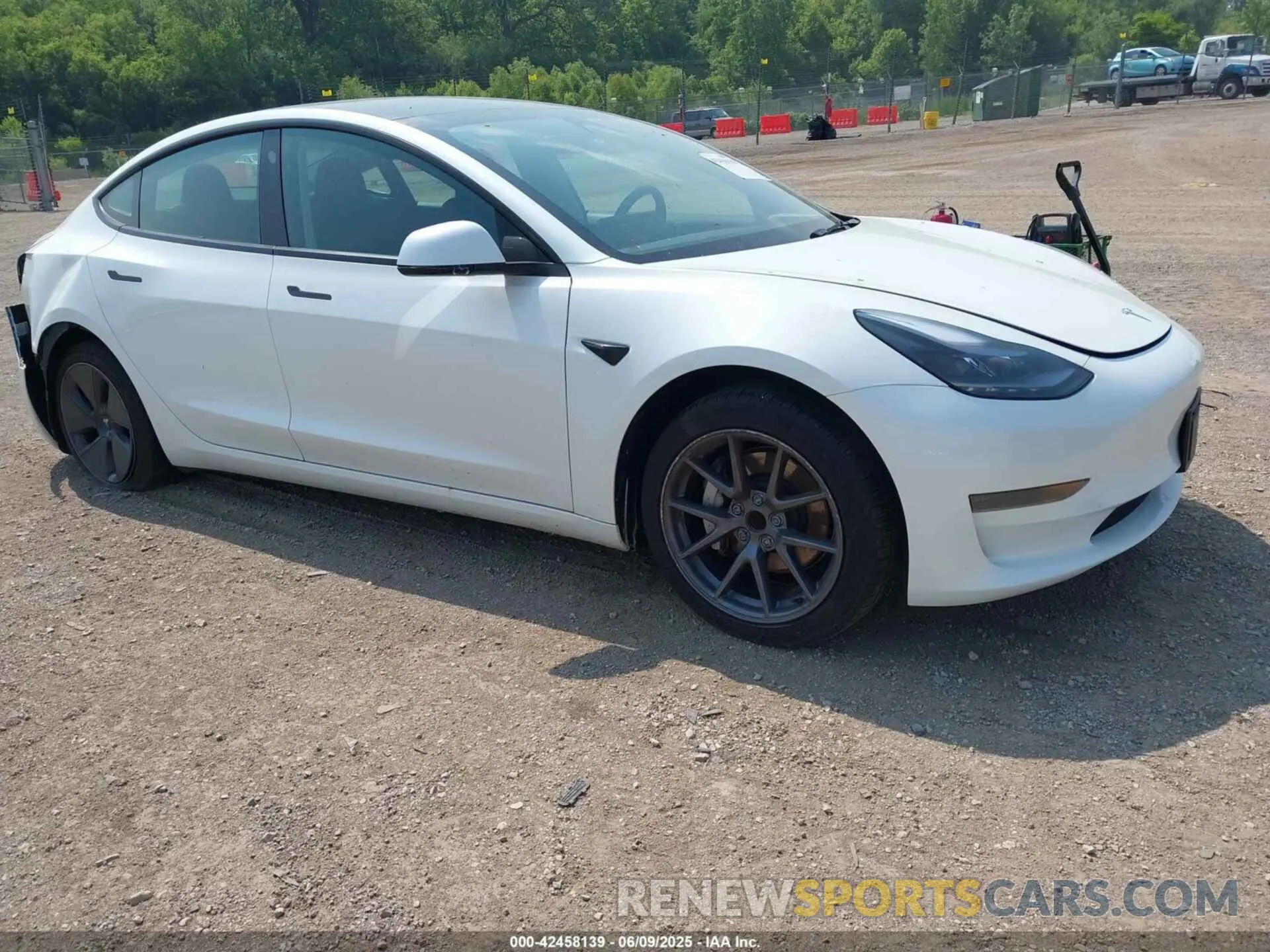 1 Photograph of a damaged car 5YJ3E1EA1PF602729 TESLA MODEL 3 2023