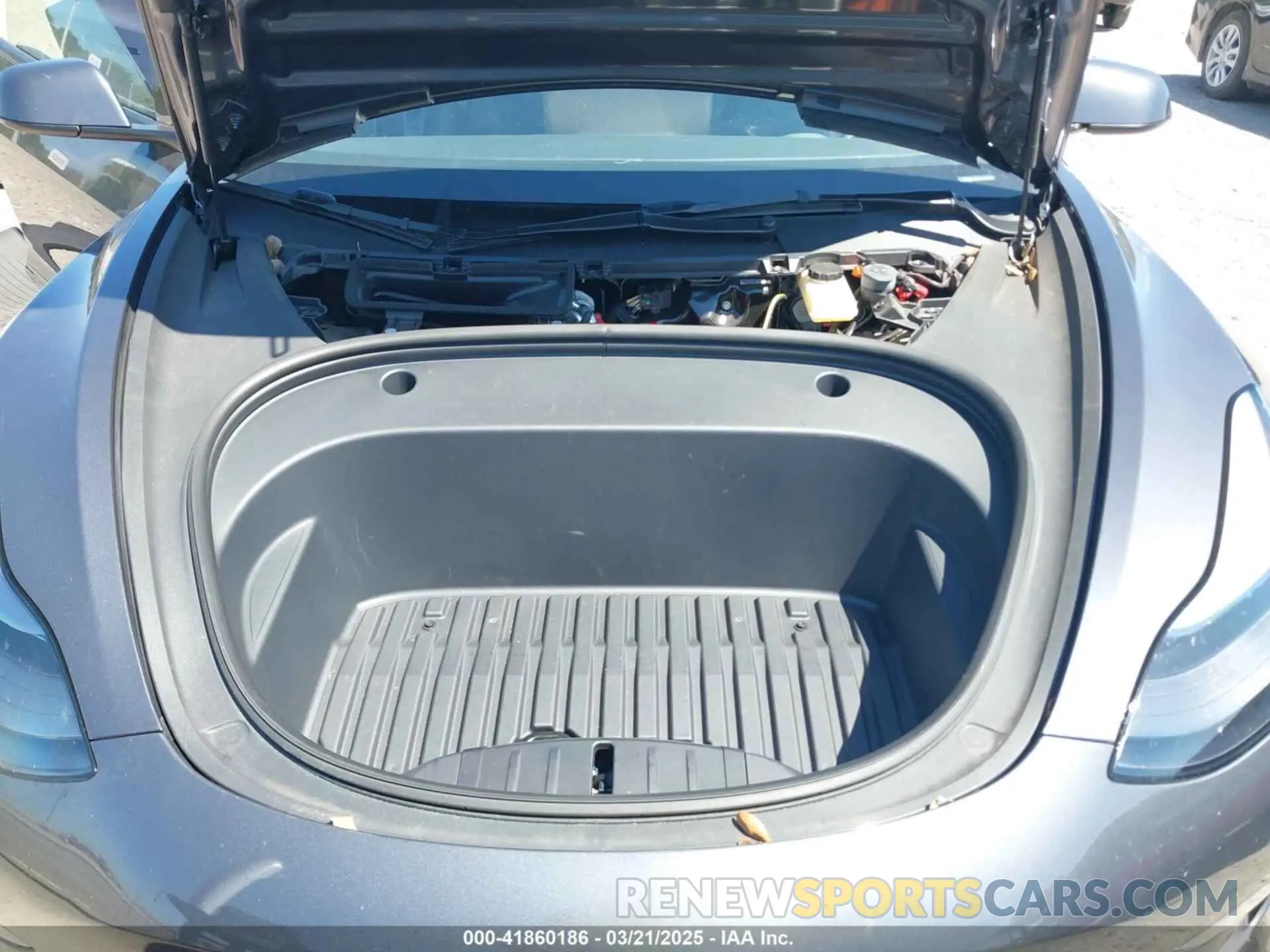10 Photograph of a damaged car 5YJ3E1EA1PF622012 TESLA MODEL 3 2023