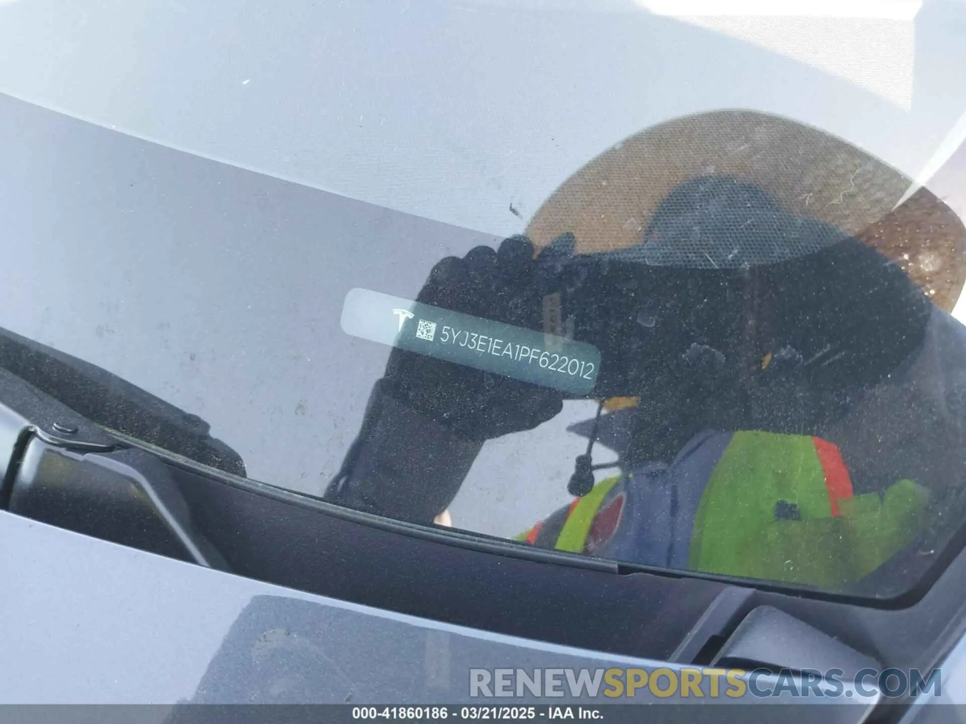 9 Photograph of a damaged car 5YJ3E1EA1PF622012 TESLA MODEL 3 2023