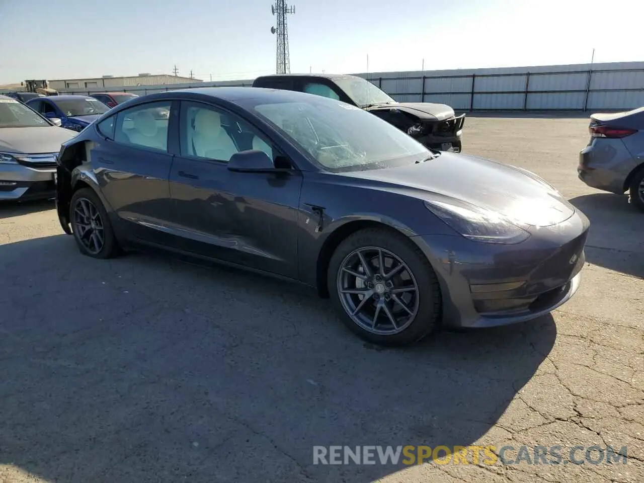 4 Photograph of a damaged car 5YJ3E1EA1PF638310 TESLA MODEL 3 2023