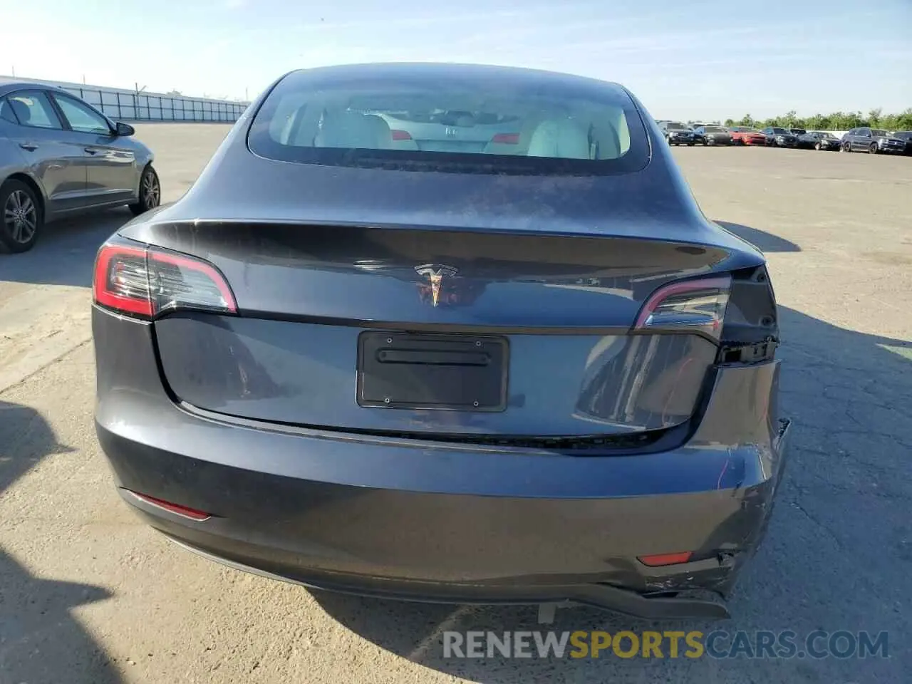 6 Photograph of a damaged car 5YJ3E1EA1PF638310 TESLA MODEL 3 2023