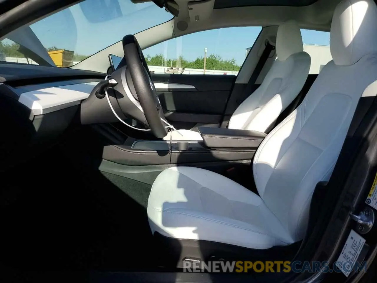 7 Photograph of a damaged car 5YJ3E1EA1PF638310 TESLA MODEL 3 2023
