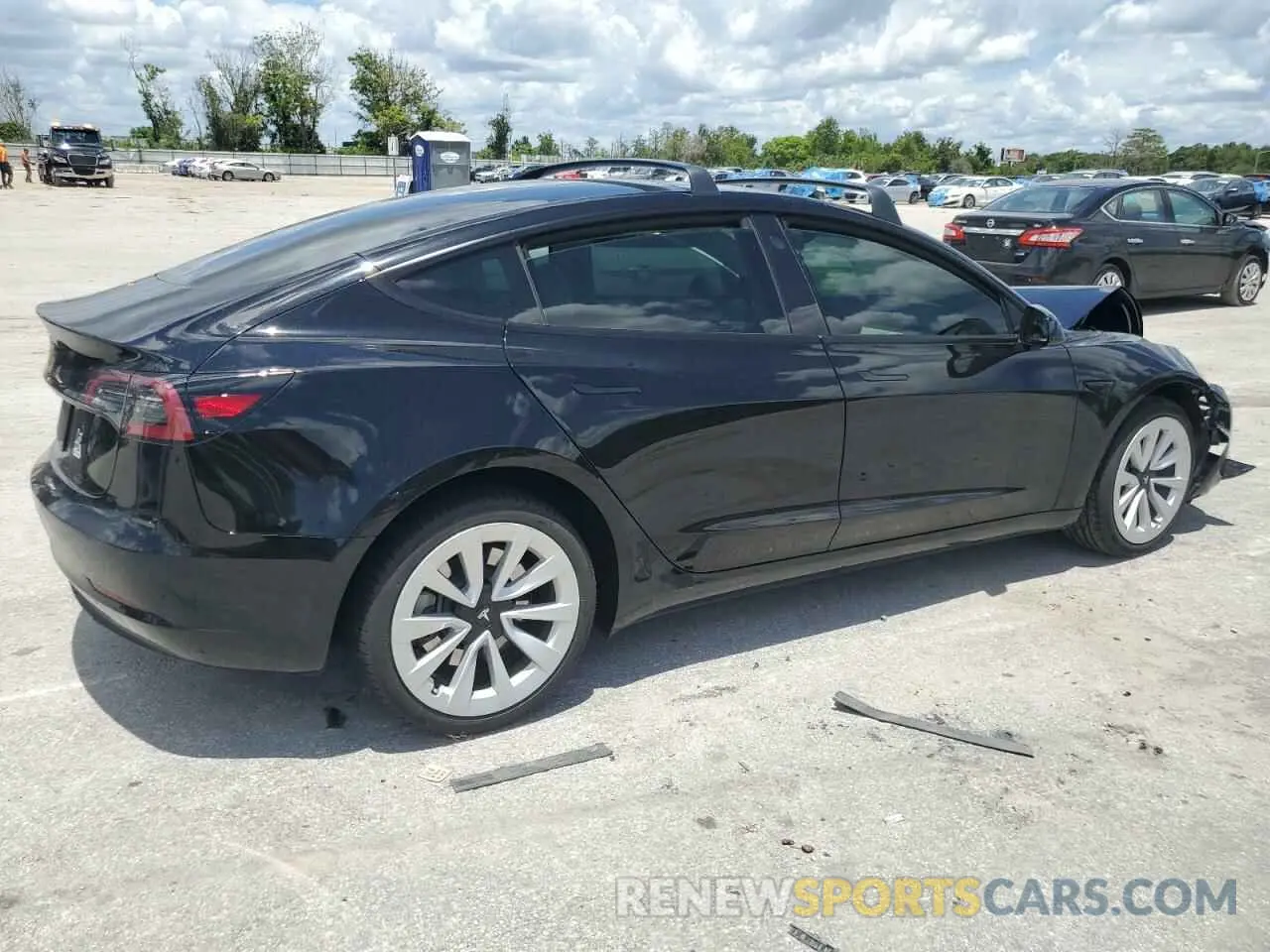3 Photograph of a damaged car 5YJ3E1EA1PF639389 TESLA MODEL 3 2023