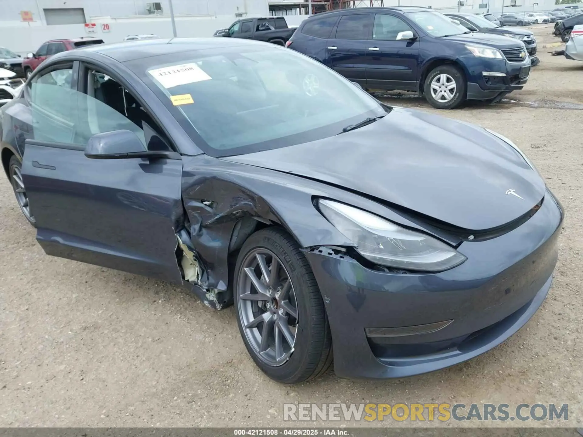 6 Photograph of a damaged car 5YJ3E1EA1PF642955 TESLA MODEL 3 2023