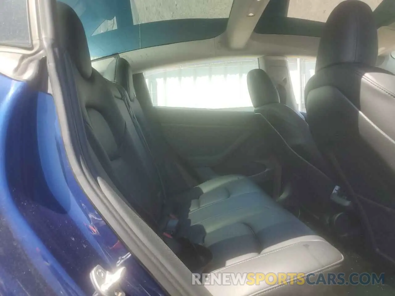 10 Photograph of a damaged car 5YJ3E1EA1PF646455 TESLA MODEL 3 2023