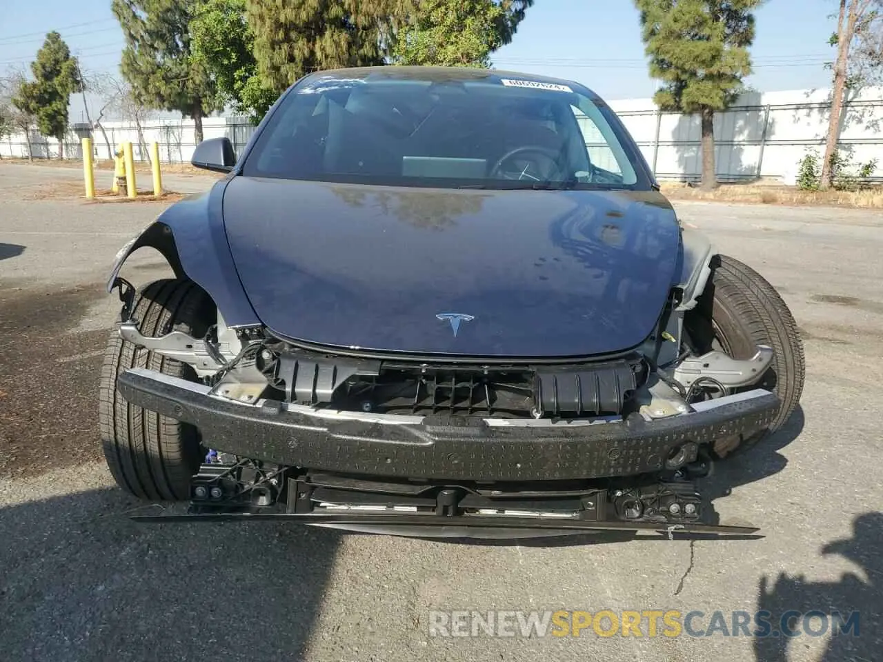 5 Photograph of a damaged car 5YJ3E1EA1PF662882 TESLA MODEL 3 2023