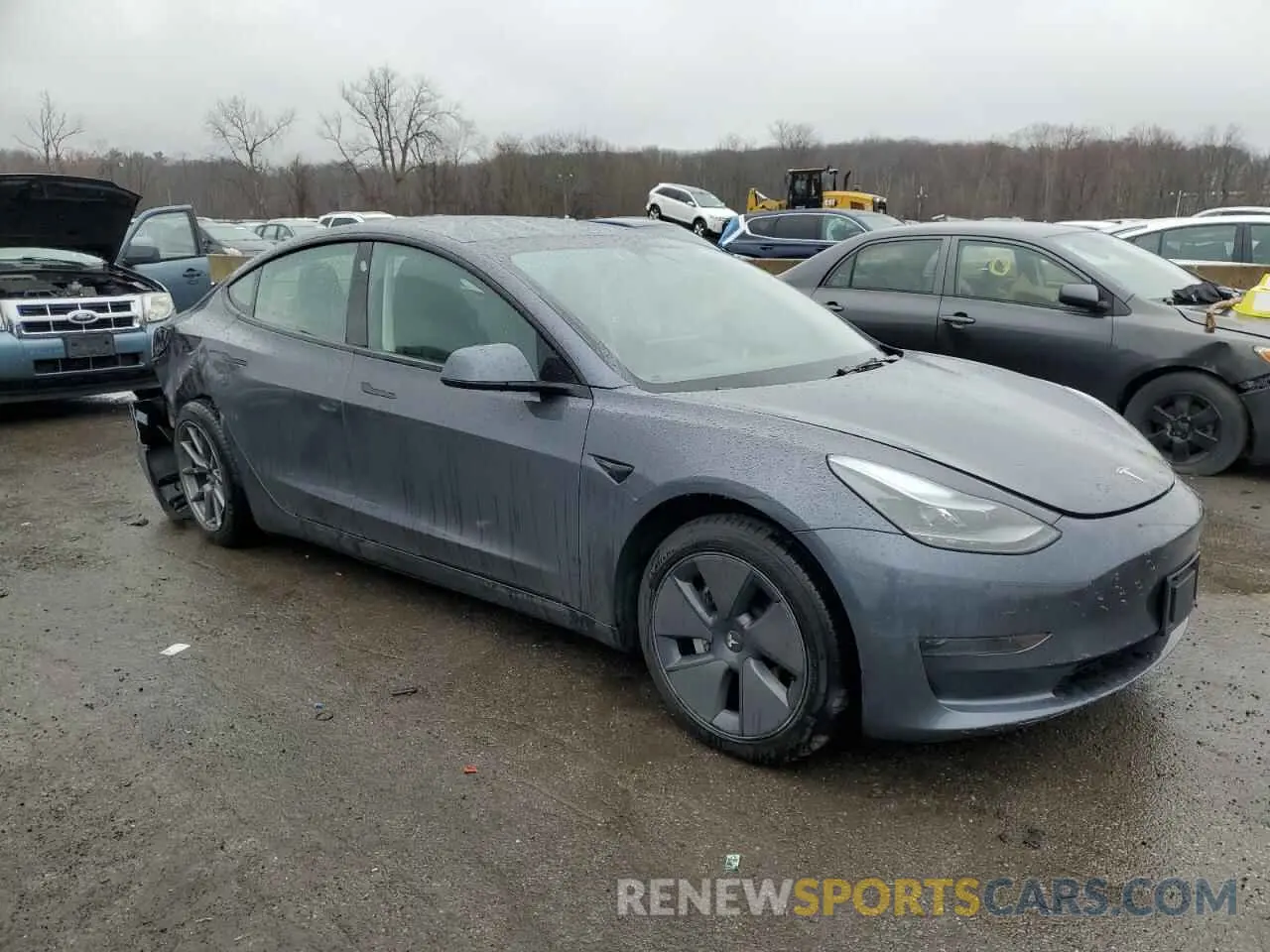 4 Photograph of a damaged car 5YJ3E1EA1PF662929 TESLA MODEL 3 2023