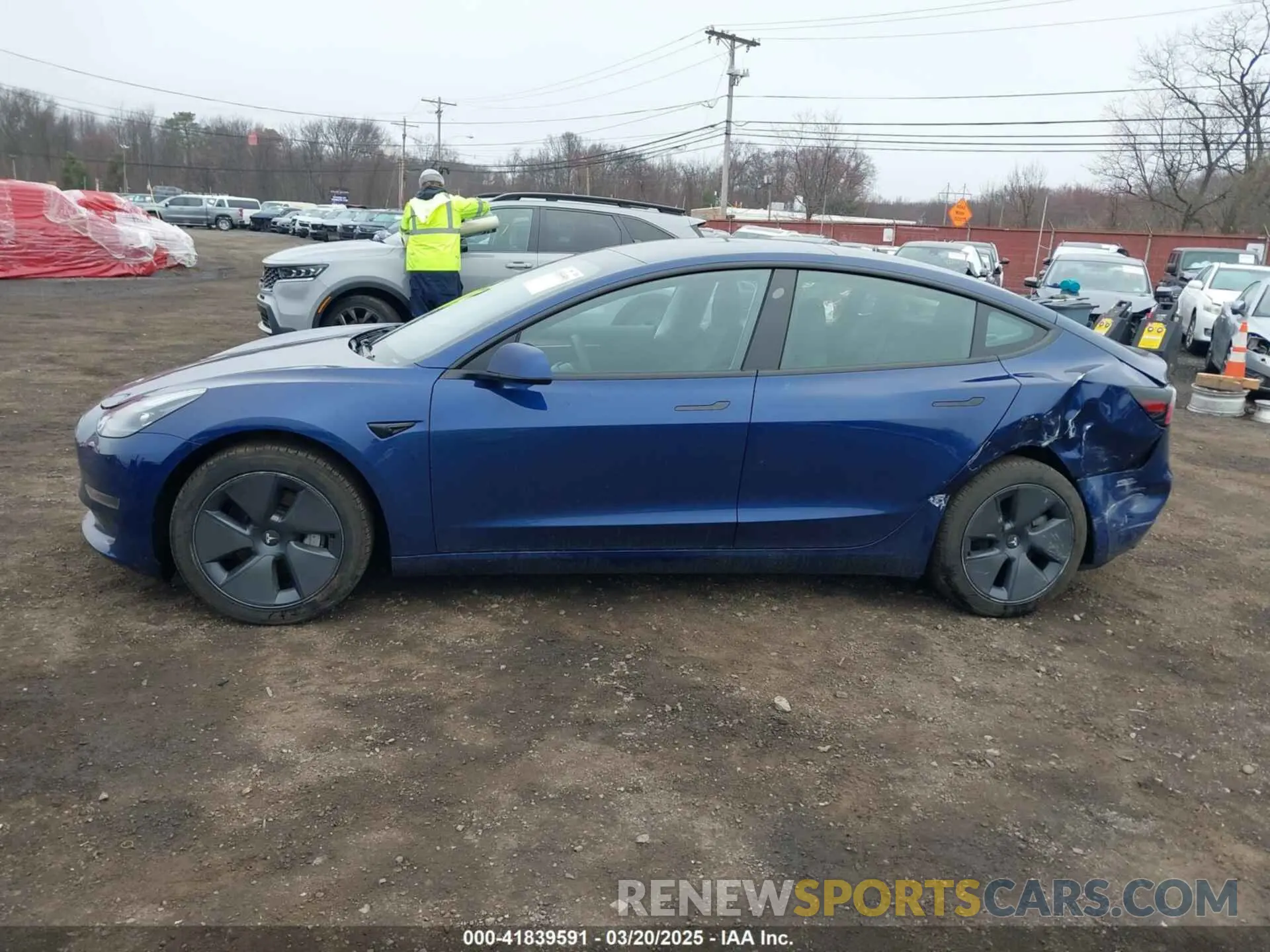 14 Photograph of a damaged car 5YJ3E1EA1PF664311 TESLA MODEL 3 2023
