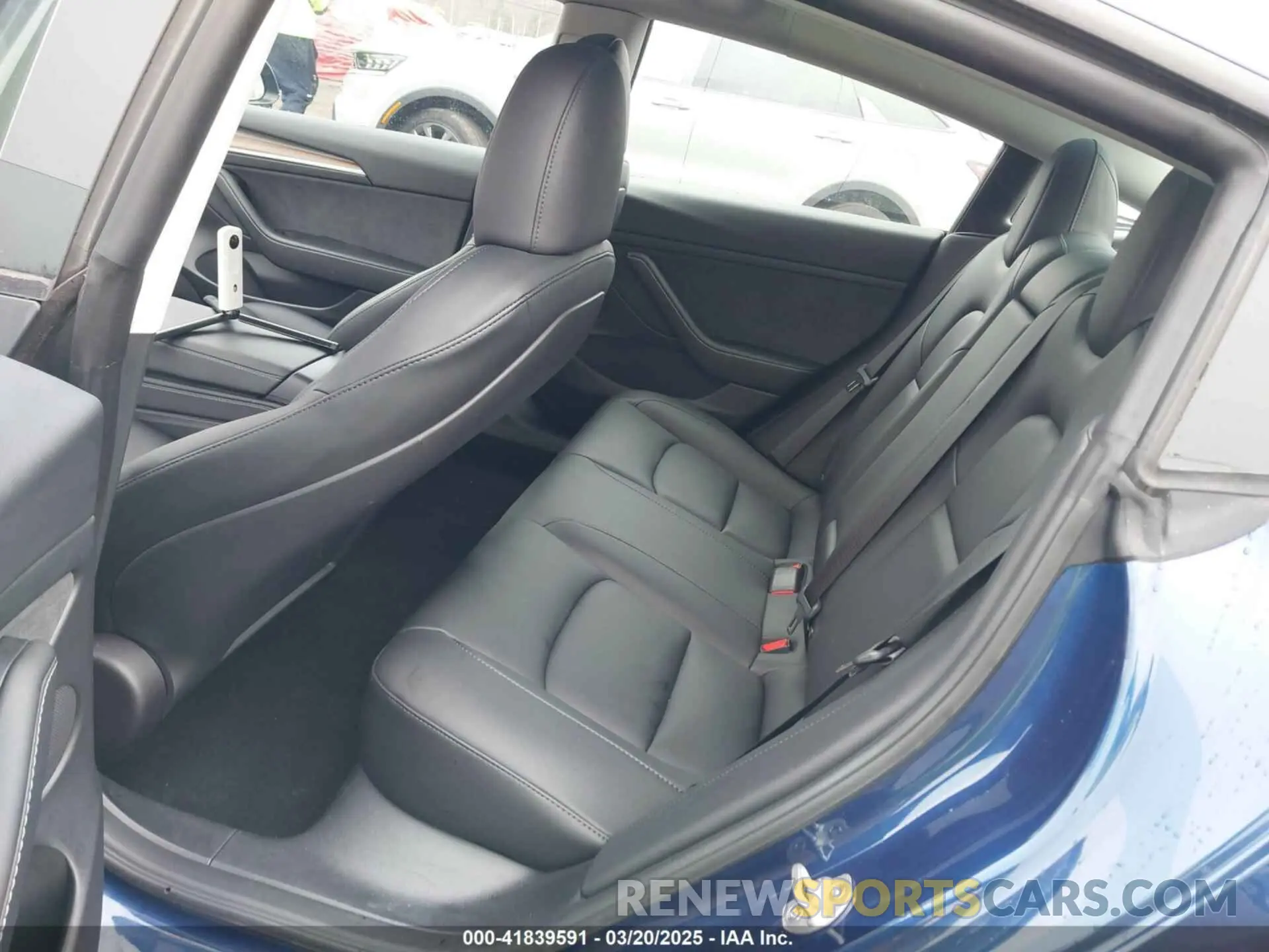 8 Photograph of a damaged car 5YJ3E1EA1PF664311 TESLA MODEL 3 2023