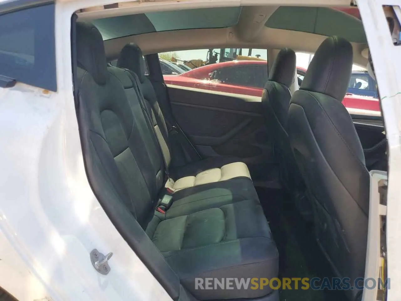 10 Photograph of a damaged car 5YJ3E1EA1PF665006 TESLA MODEL 3 2023