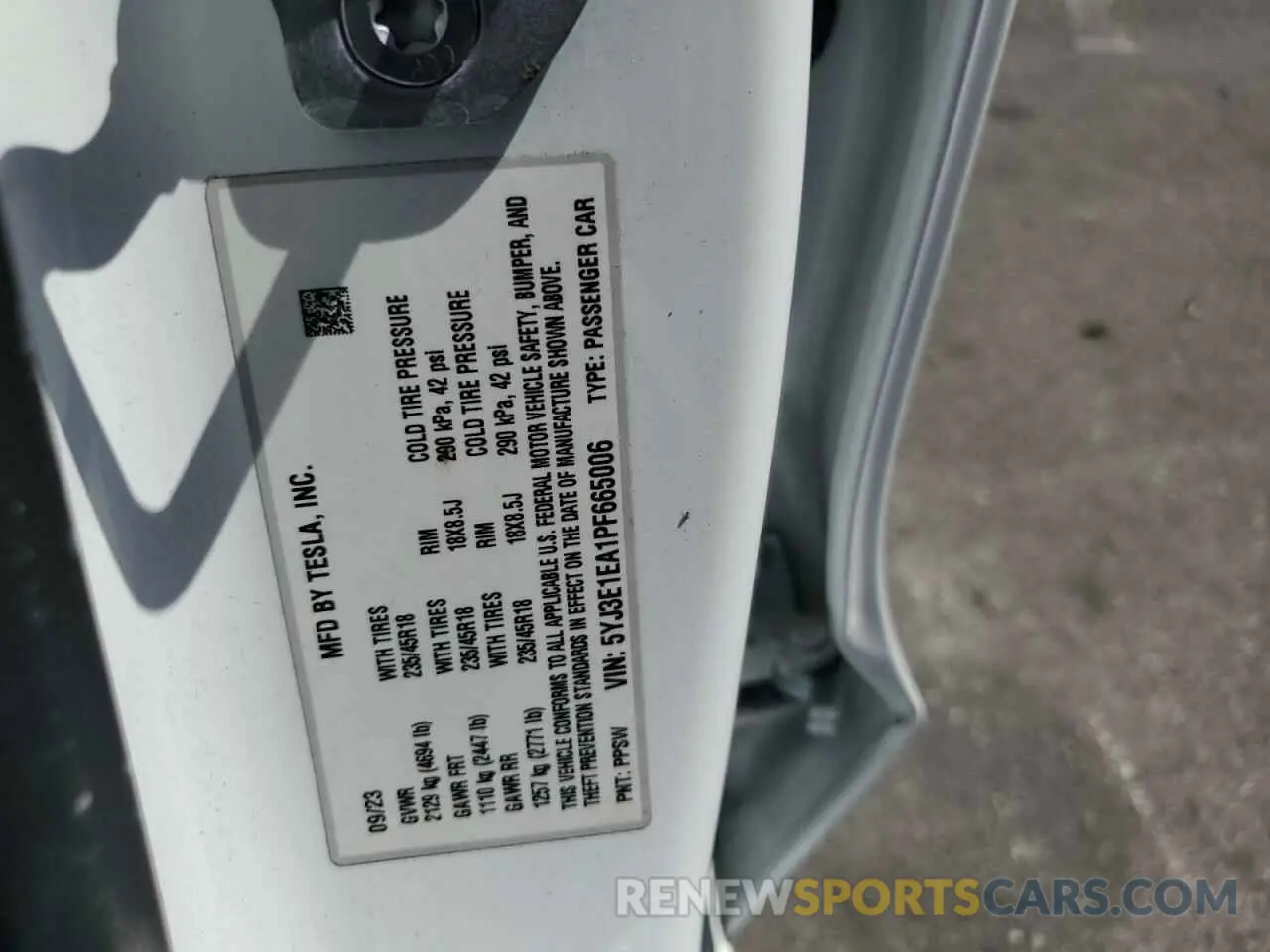 13 Photograph of a damaged car 5YJ3E1EA1PF665006 TESLA MODEL 3 2023