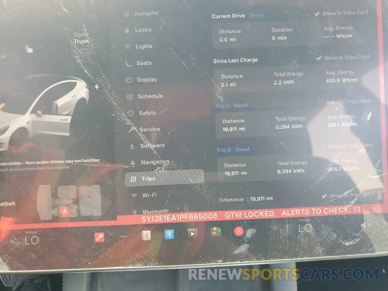9 Photograph of a damaged car 5YJ3E1EA1PF665006 TESLA MODEL 3 2023