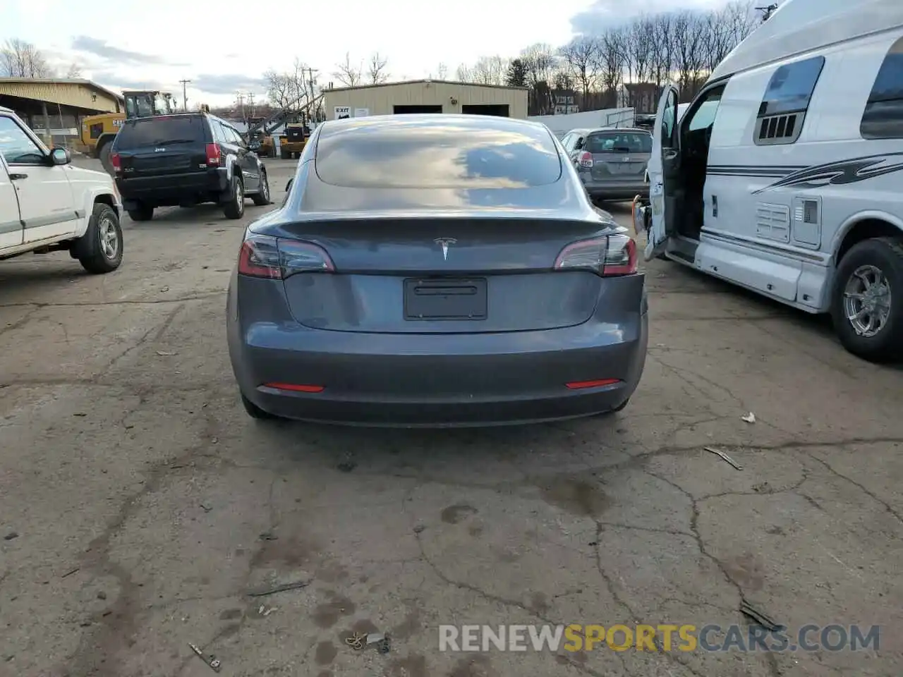 6 Photograph of a damaged car 5YJ3E1EA1PF675843 TESLA MODEL 3 2023