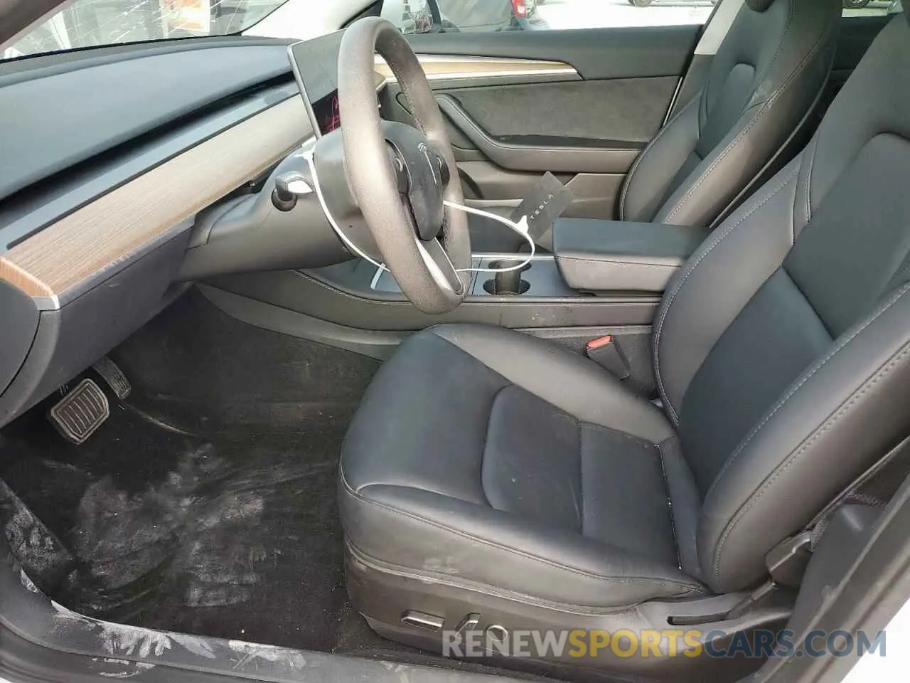 7 Photograph of a damaged car 5YJ3E1EA1PF677494 TESLA MODEL 3 2023