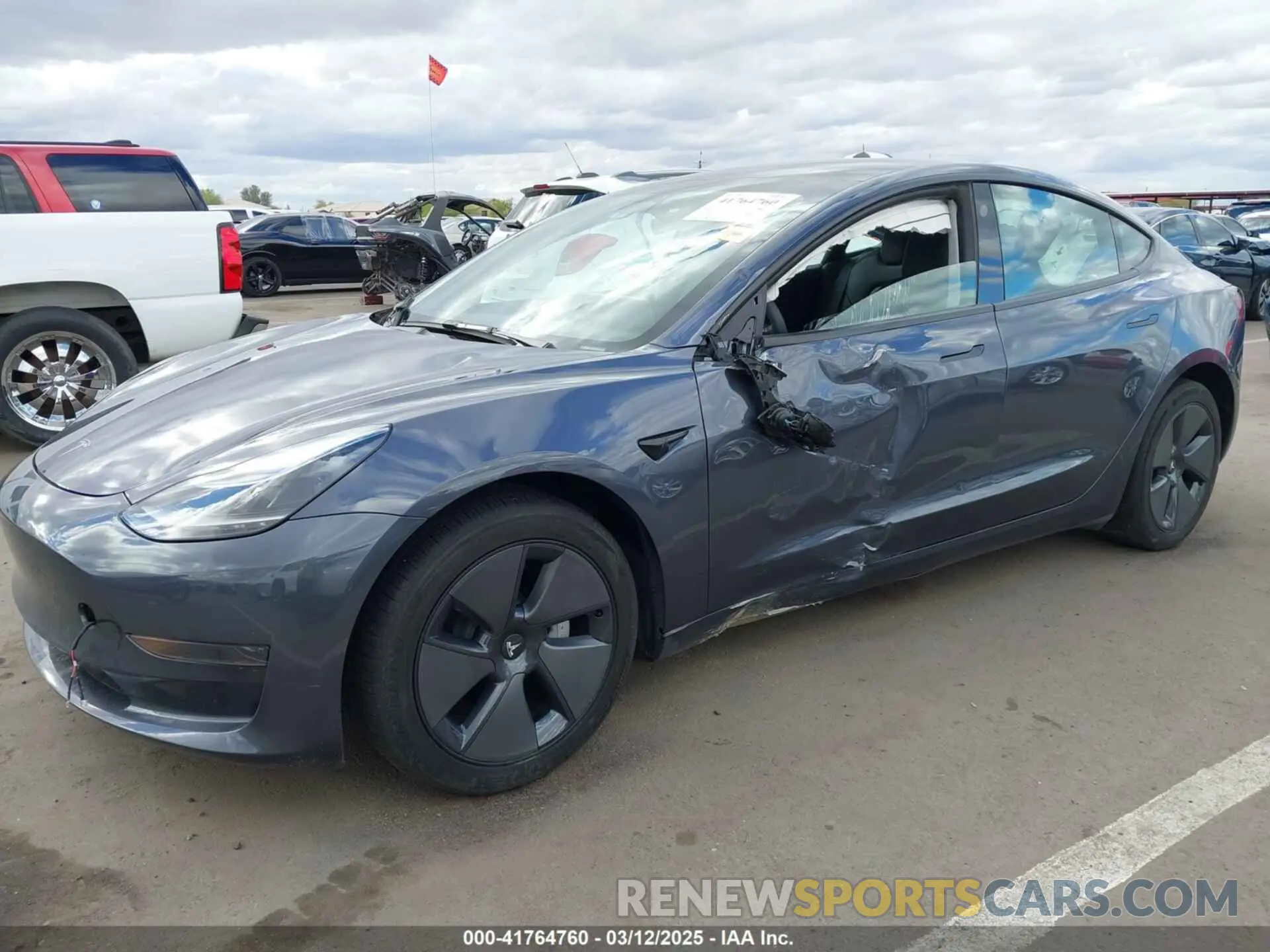 6 Photograph of a damaged car 5YJ3E1EA1PF691699 TESLA MODEL 3 2023