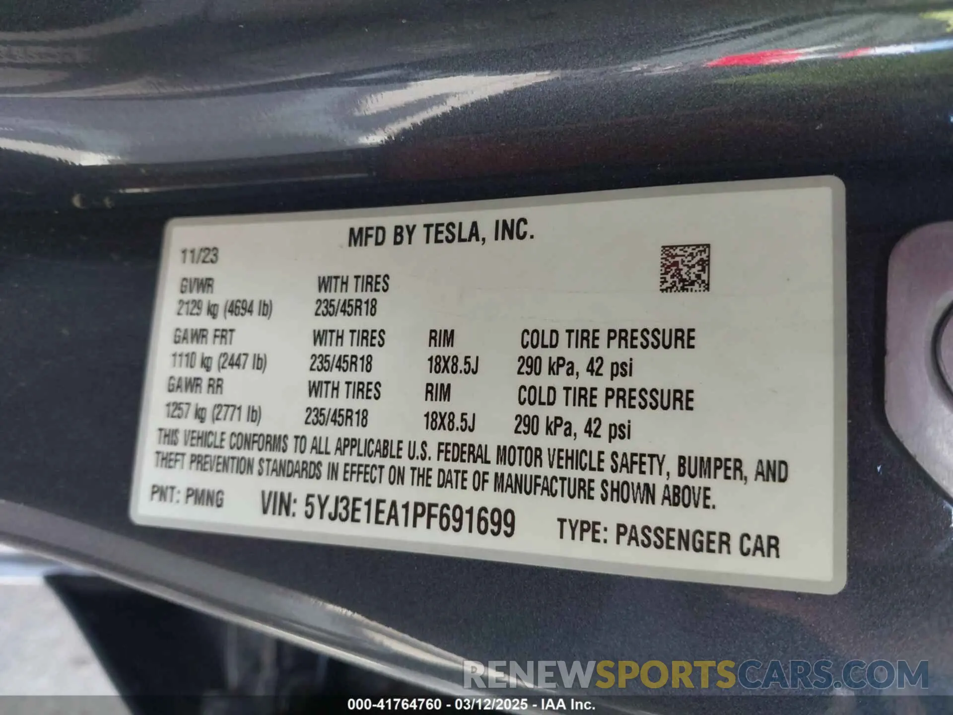 9 Photograph of a damaged car 5YJ3E1EA1PF691699 TESLA MODEL 3 2023