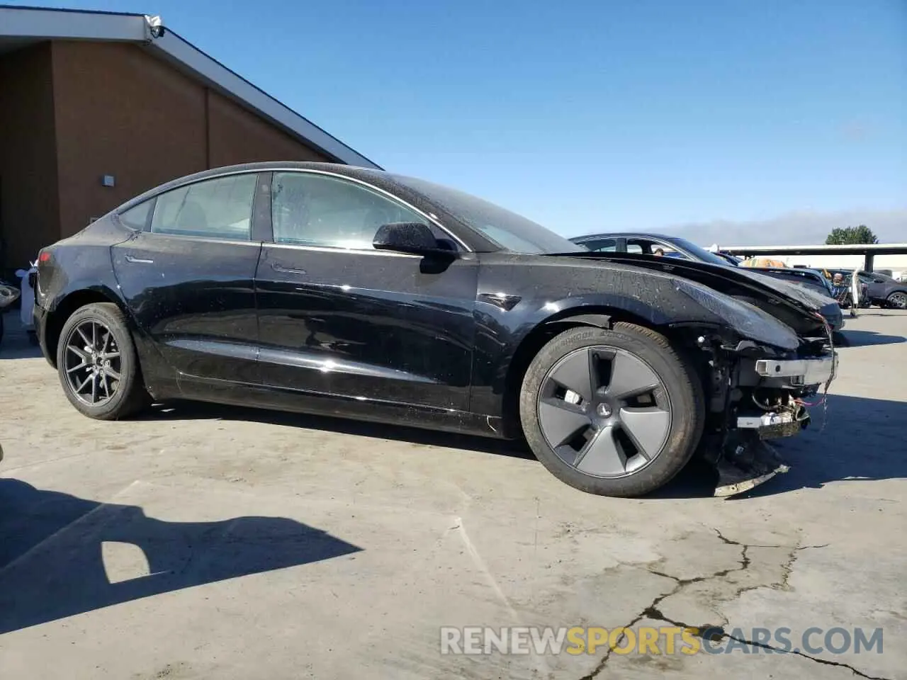 4 Photograph of a damaged car 5YJ3E1EA1PF697387 TESLA MODEL 3 2023