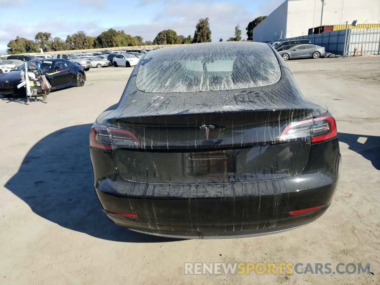 6 Photograph of a damaged car 5YJ3E1EA1PF697387 TESLA MODEL 3 2023
