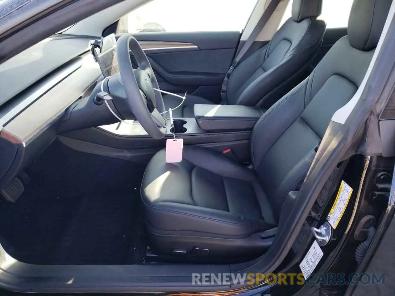 7 Photograph of a damaged car 5YJ3E1EA1PF697387 TESLA MODEL 3 2023