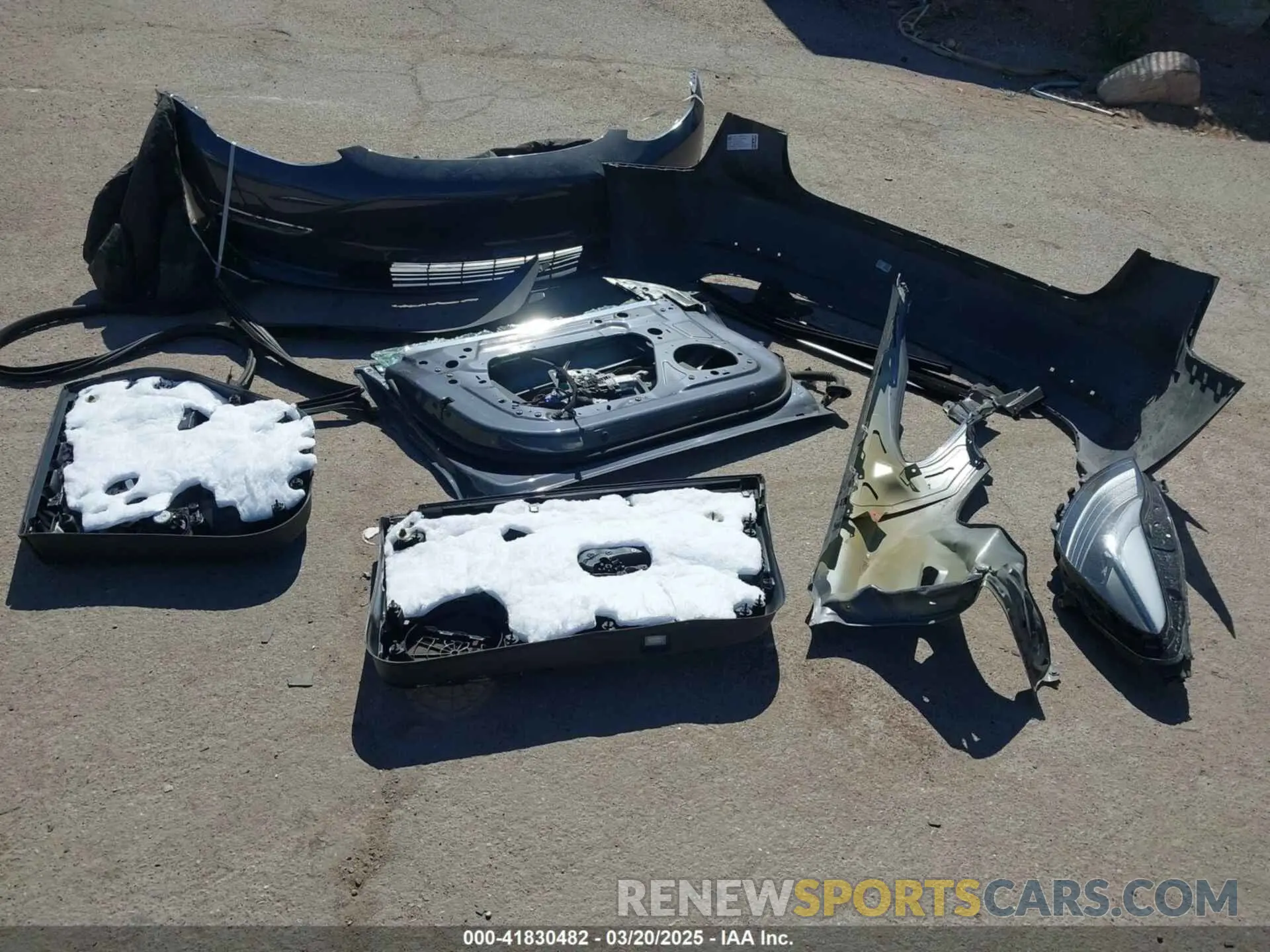 12 Photograph of a damaged car 5YJ3E1EA1PF711921 TESLA MODEL 3 2023
