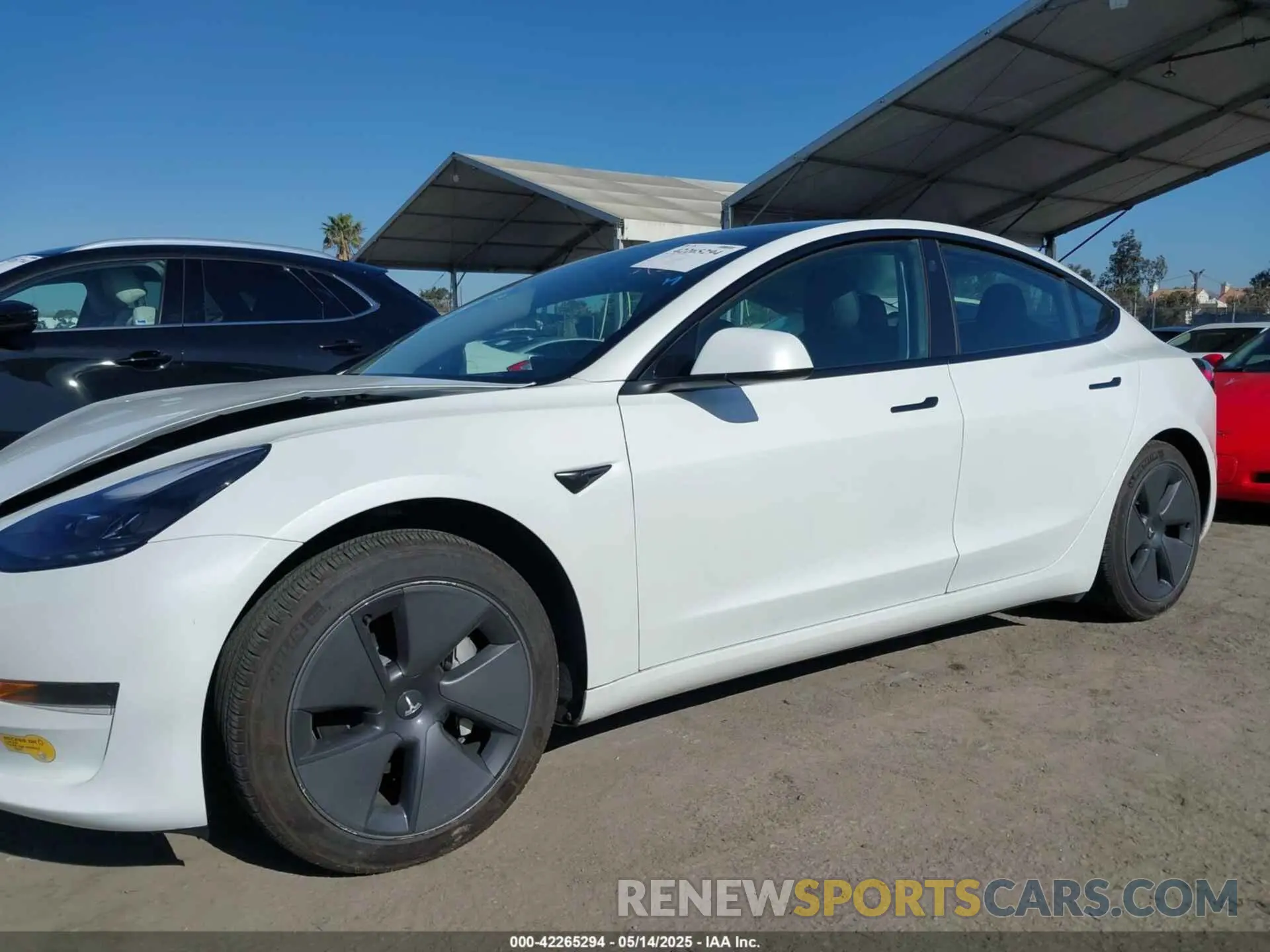 14 Photograph of a damaged car 5YJ3E1EA2PF410378 TESLA MODEL 3 2023