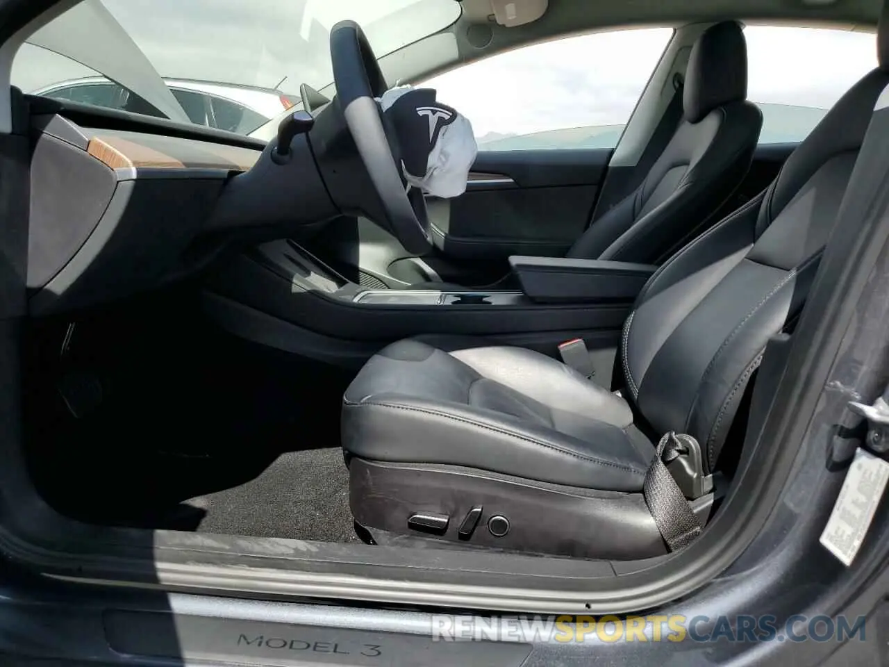 7 Photograph of a damaged car 5YJ3E1EA2PF410770 TESLA MODEL 3 2023