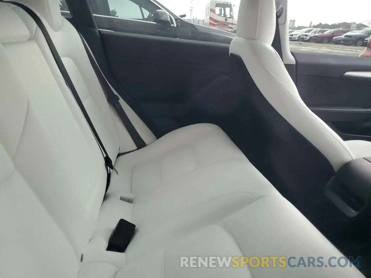 10 Photograph of a damaged car 5YJ3E1EA2PF421512 TESLA MODEL 3 2023